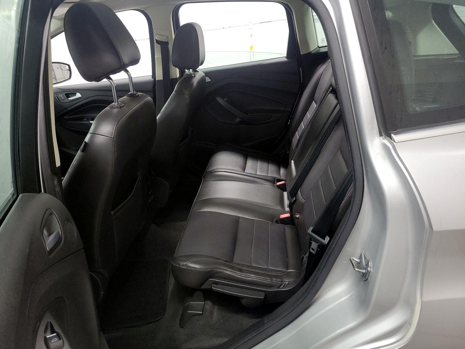 Thumbnail: 2013 Ford C-Max - 17