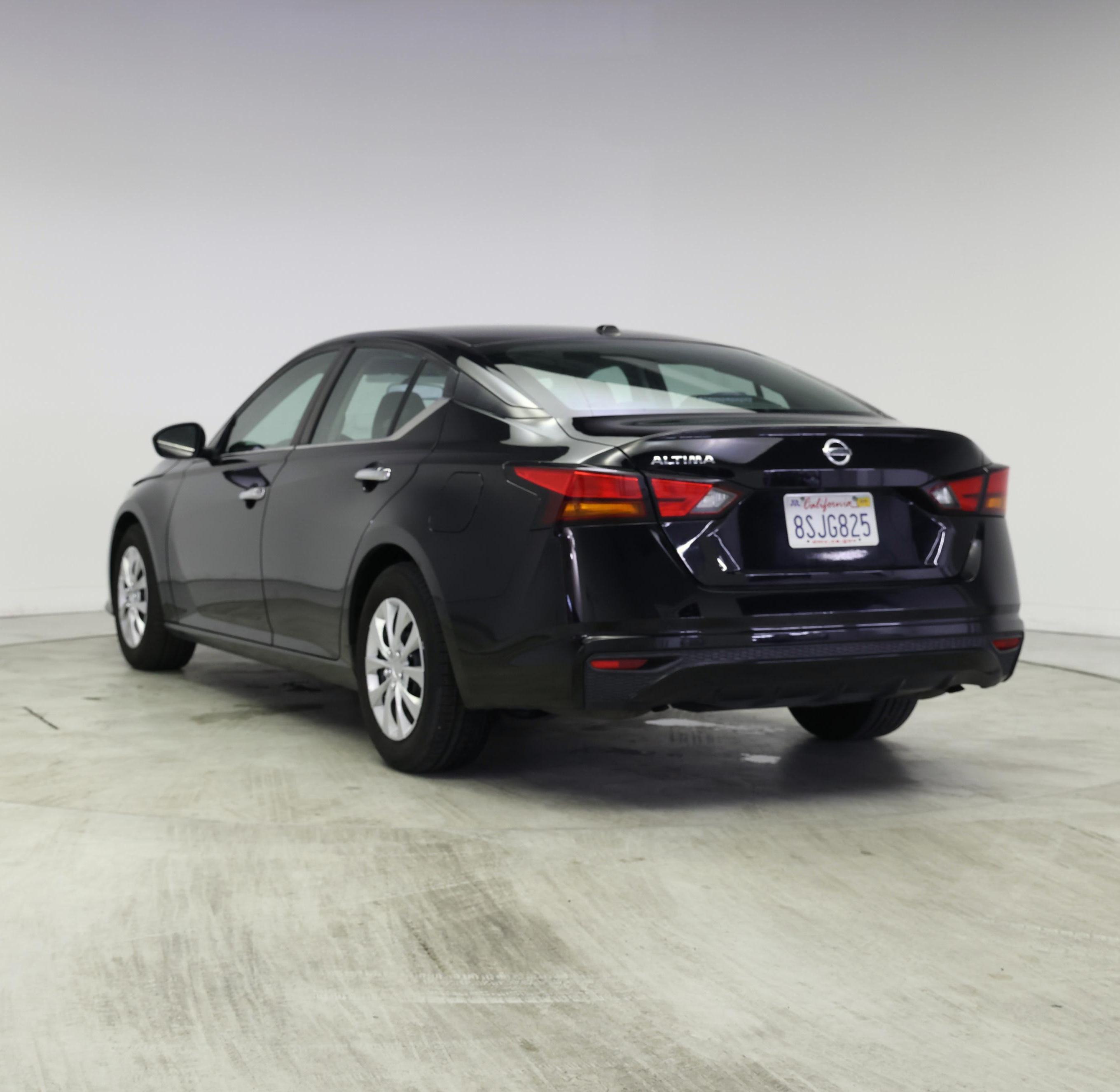 Thumbnail: 2020 Nissan Altima - 2