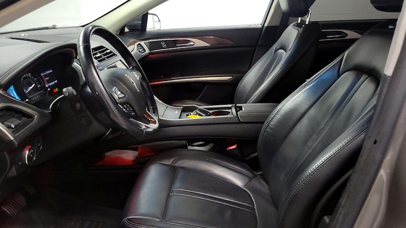 2015 Lincoln MKZ  11