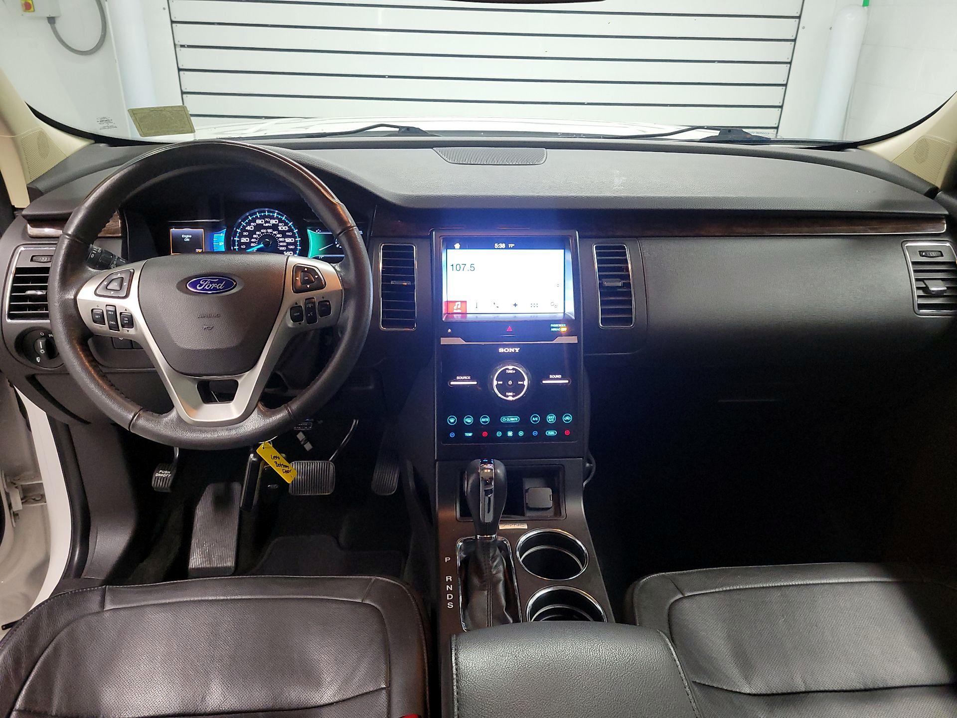 Thumbnail: 2016 Ford Flex - 9
