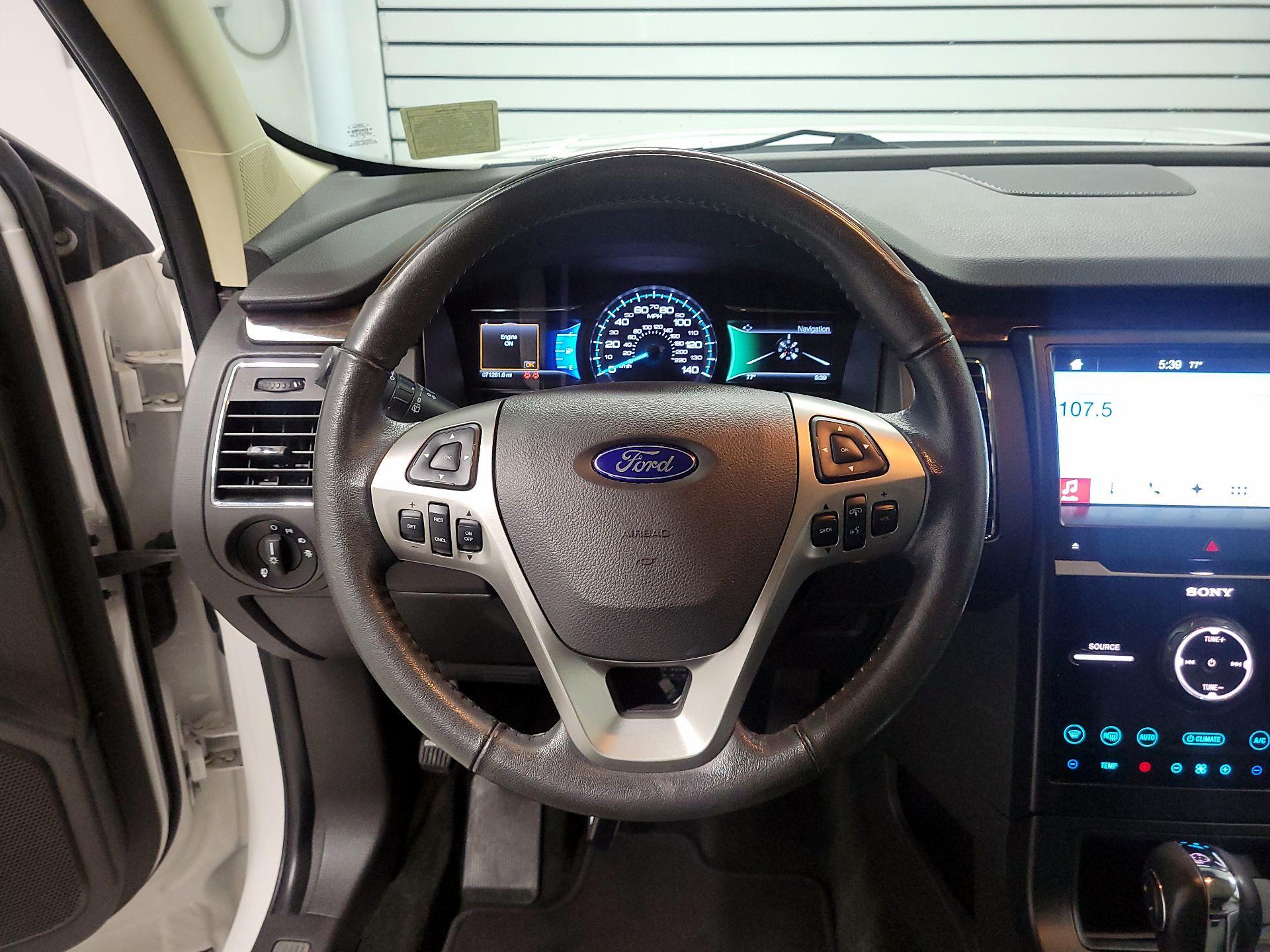 Thumbnail: 2016 Ford Flex - 10