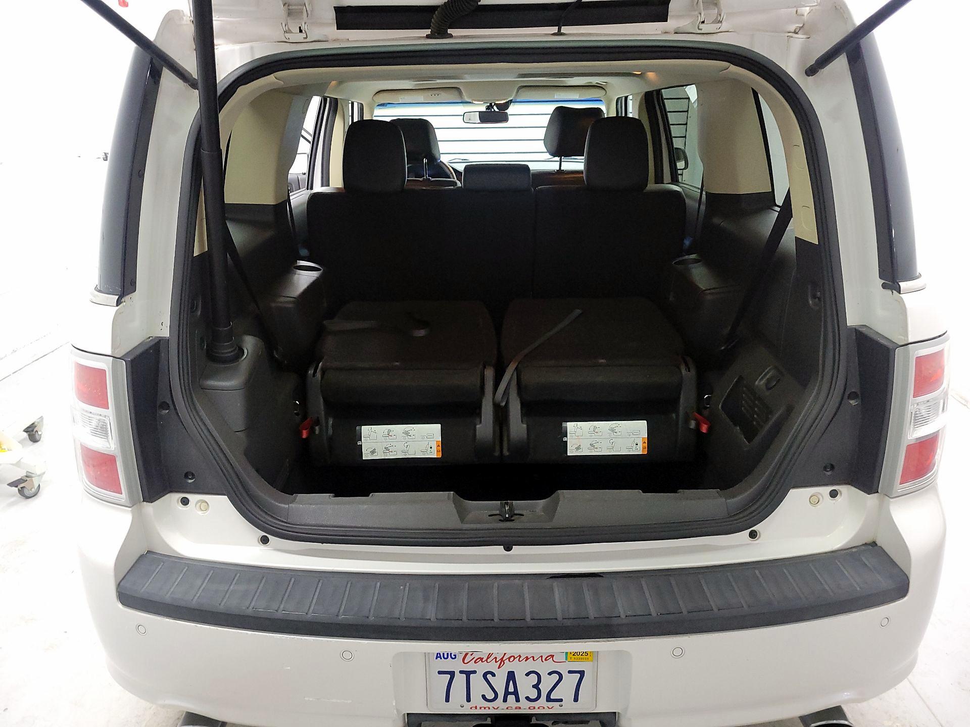 Thumbnail: 2016 Ford Flex - 18