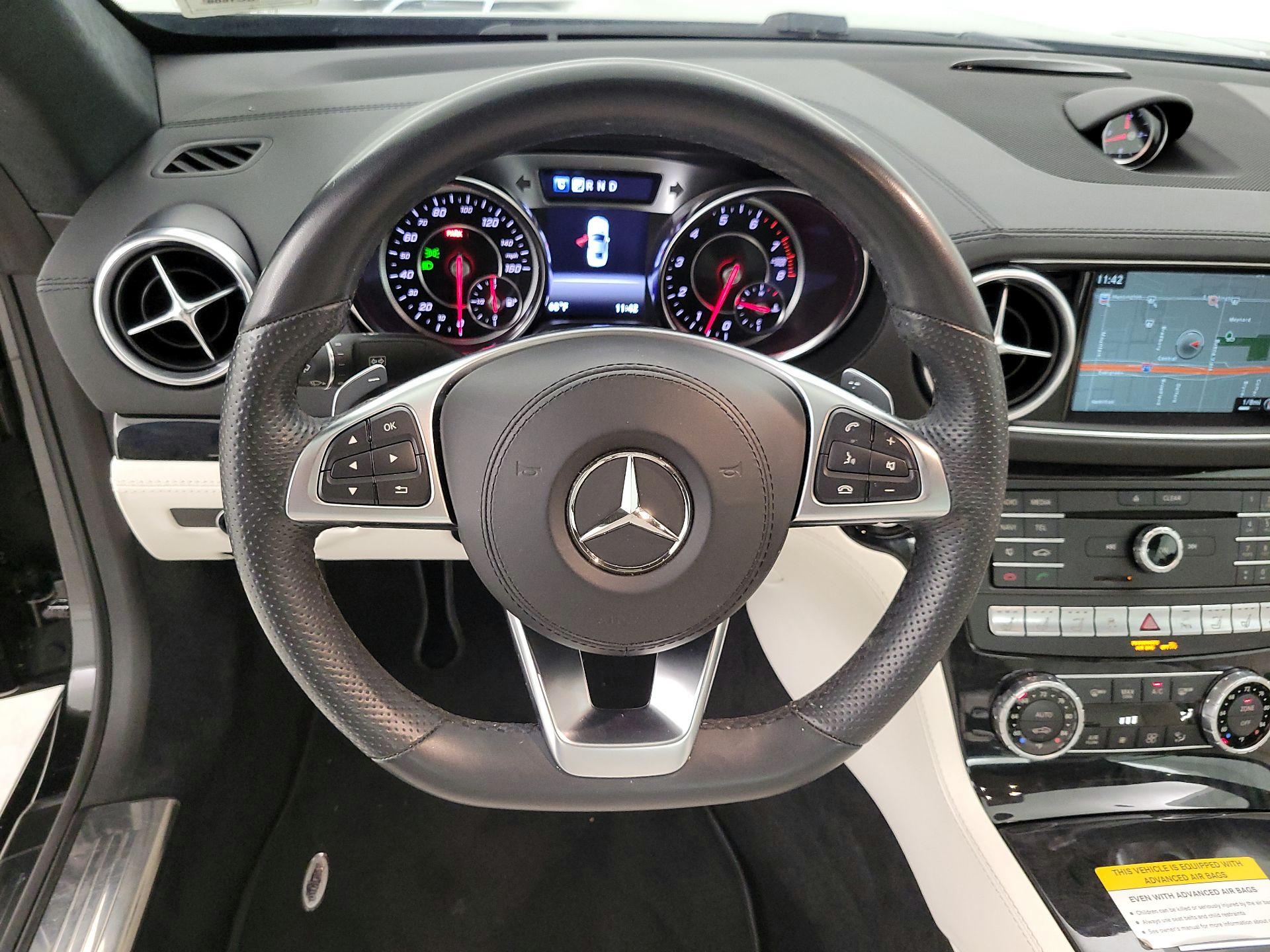Thumbnail: 2019 Mercedes-Benz SL-Class - 10
