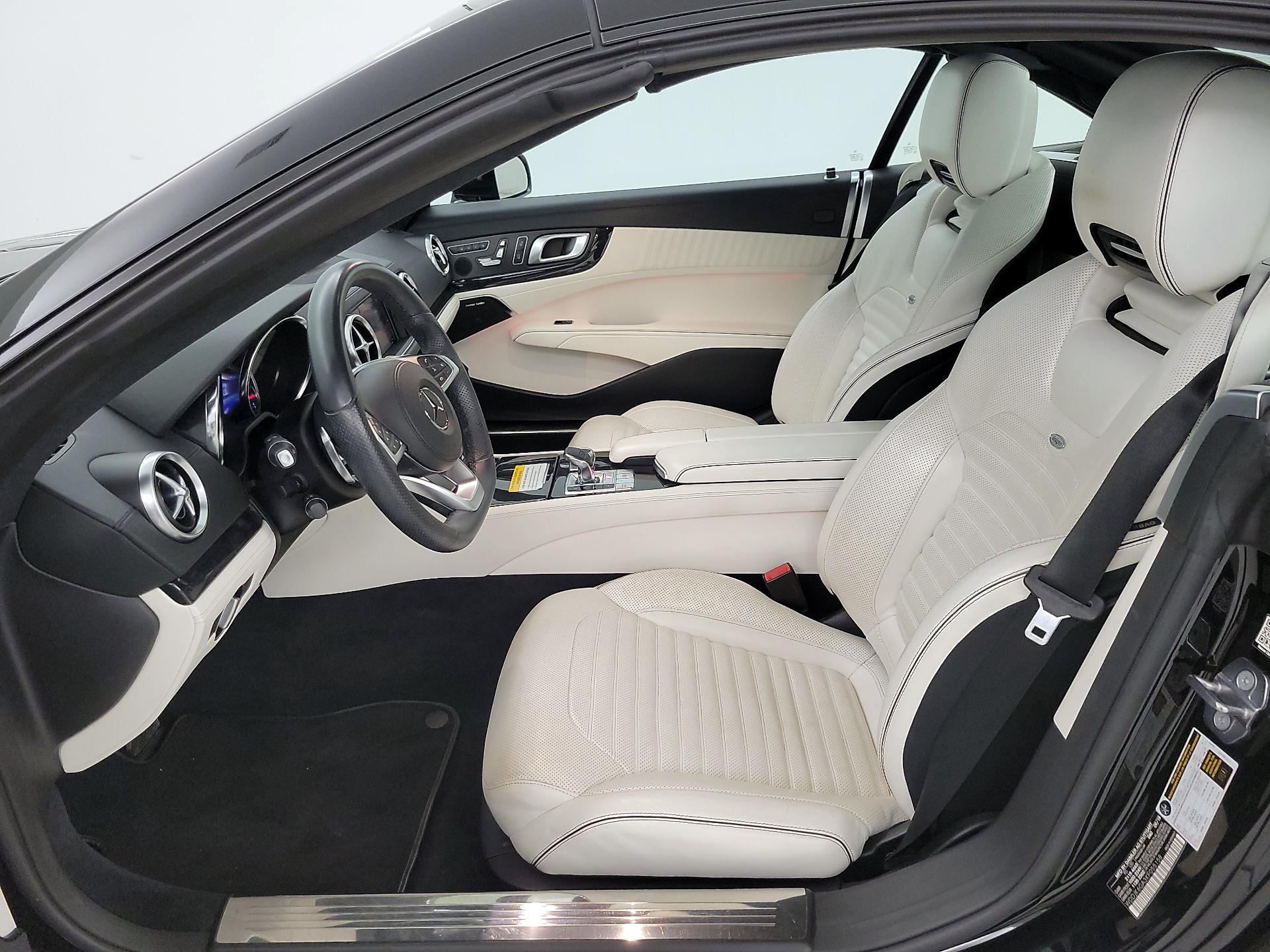 Thumbnail: 2019 Mercedes-Benz SL-Class - 11