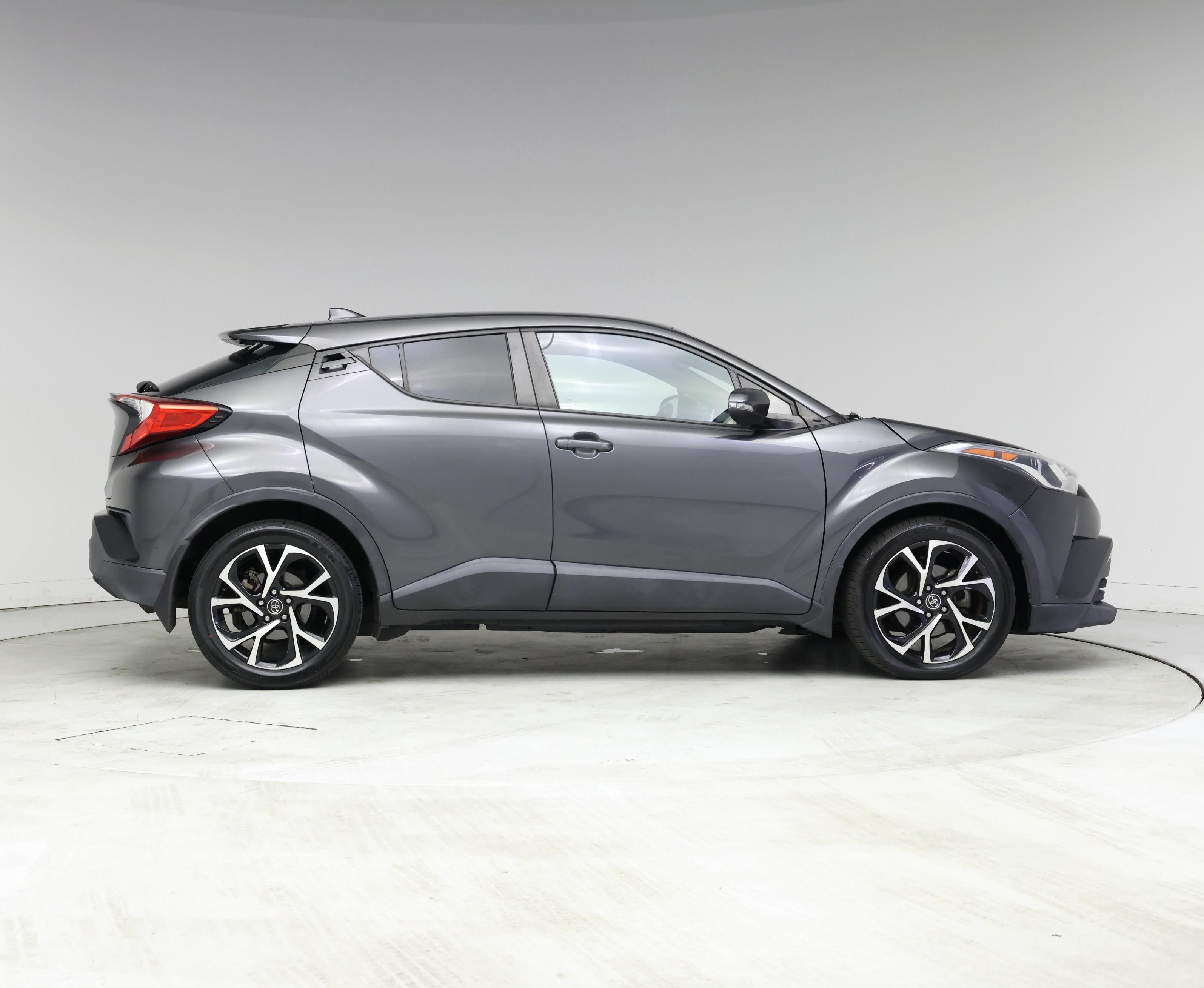 Thumbnail: 2018 Toyota C-HR - 7