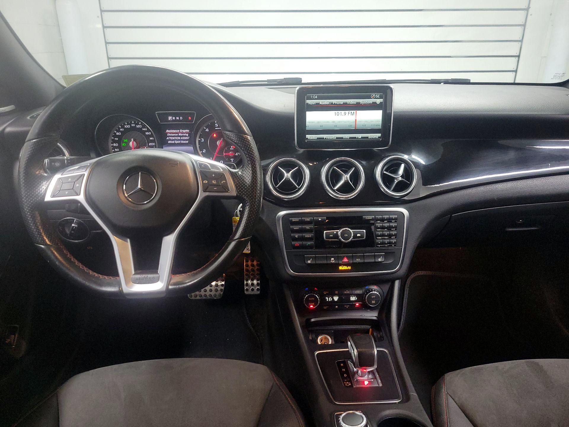 Thumbnail: 2014 Mercedes-Benz CLA - 9