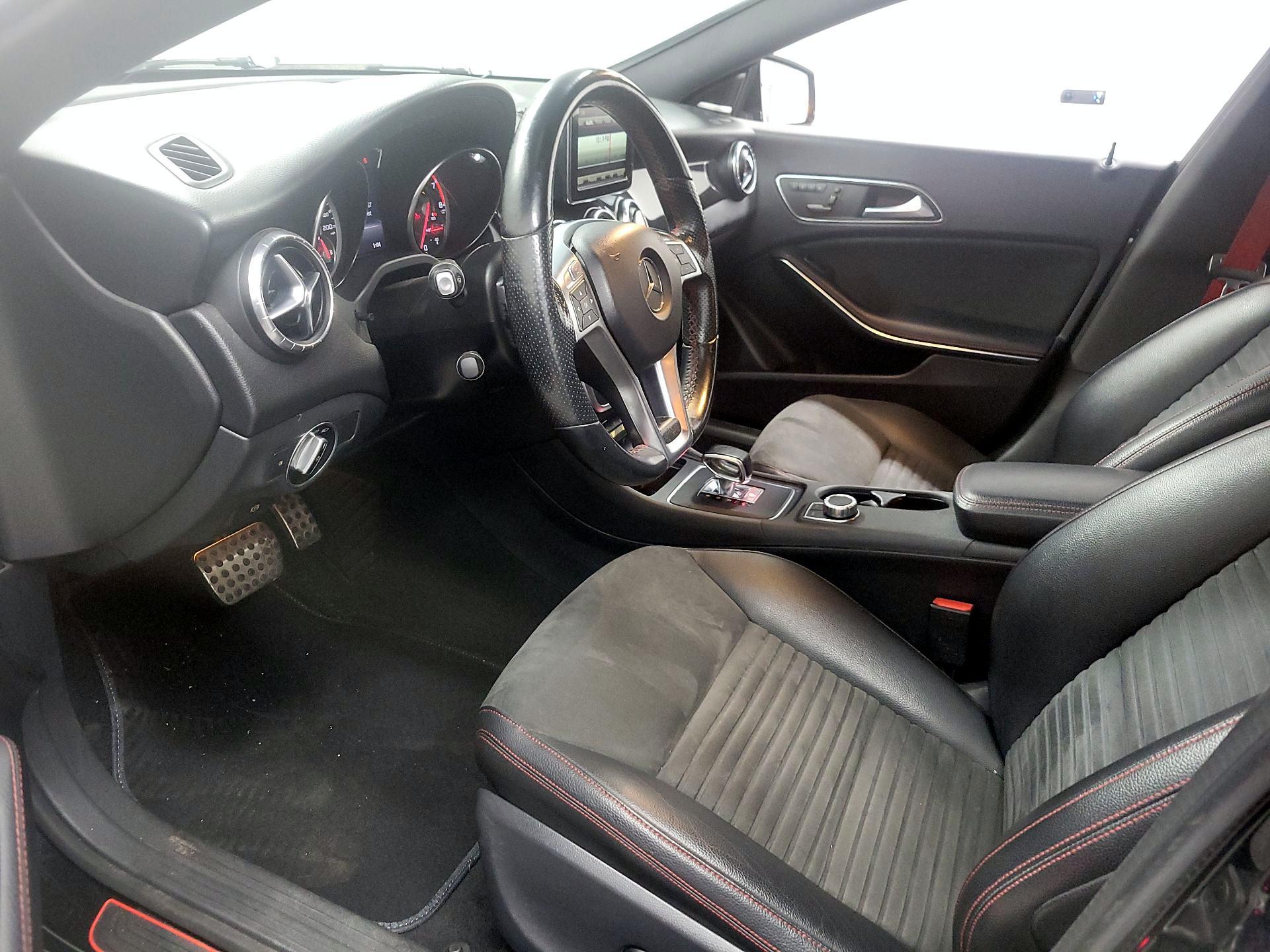 Thumbnail: 2014 Mercedes-Benz CLA - 11