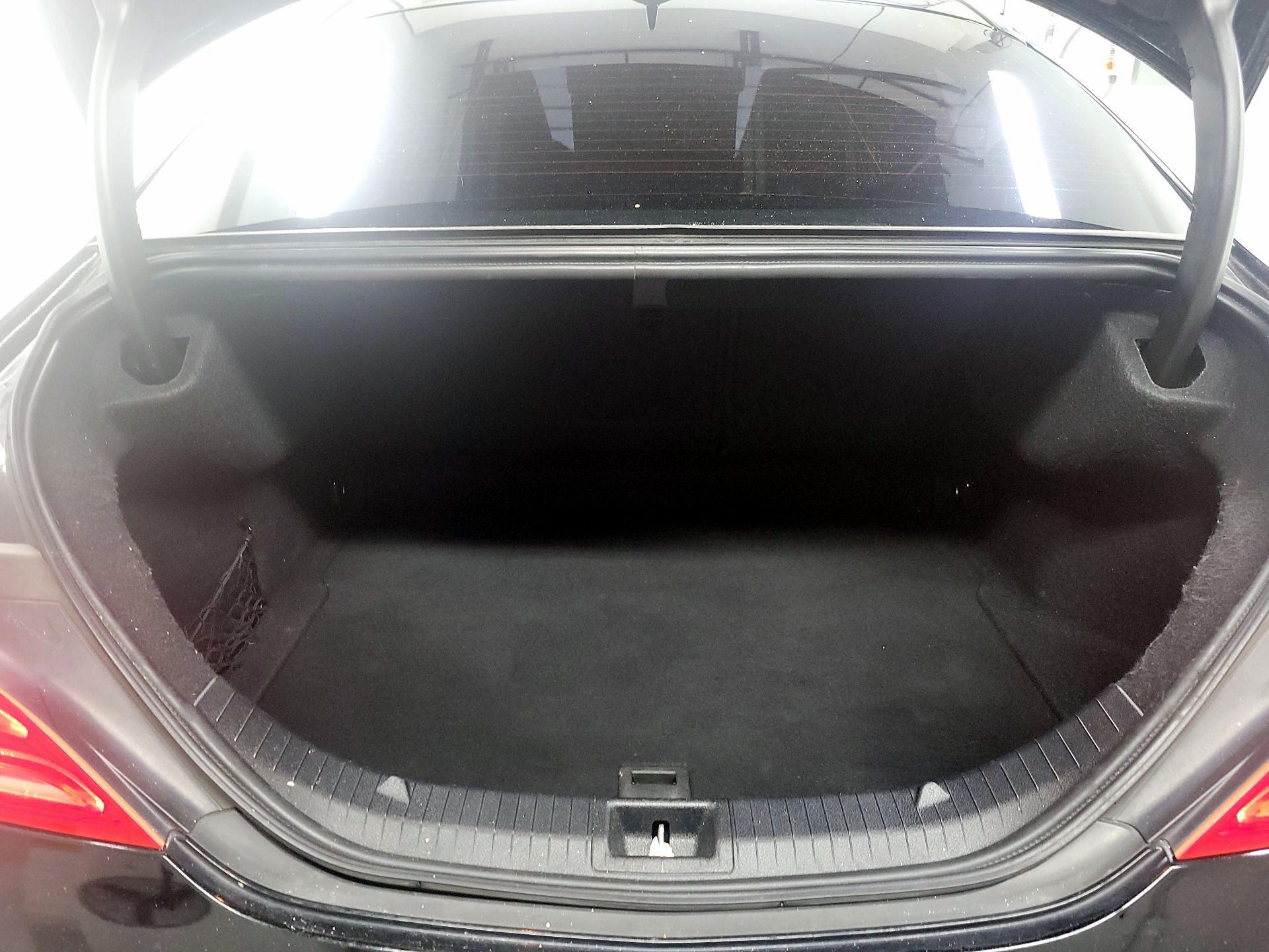 Thumbnail: 2014 Mercedes-Benz CLA - 18