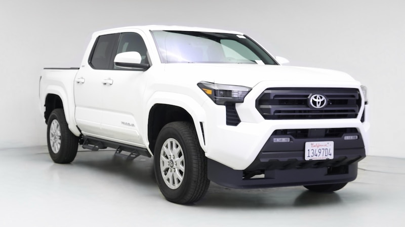2025 Toyota Tacoma SR5 Hero Image