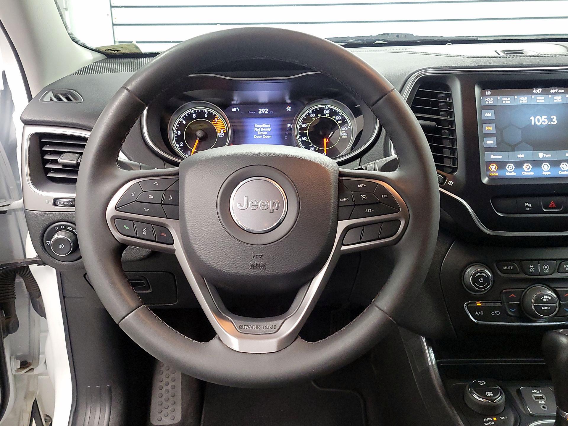 Thumbnail: 2021 Jeep Cherokee - 10