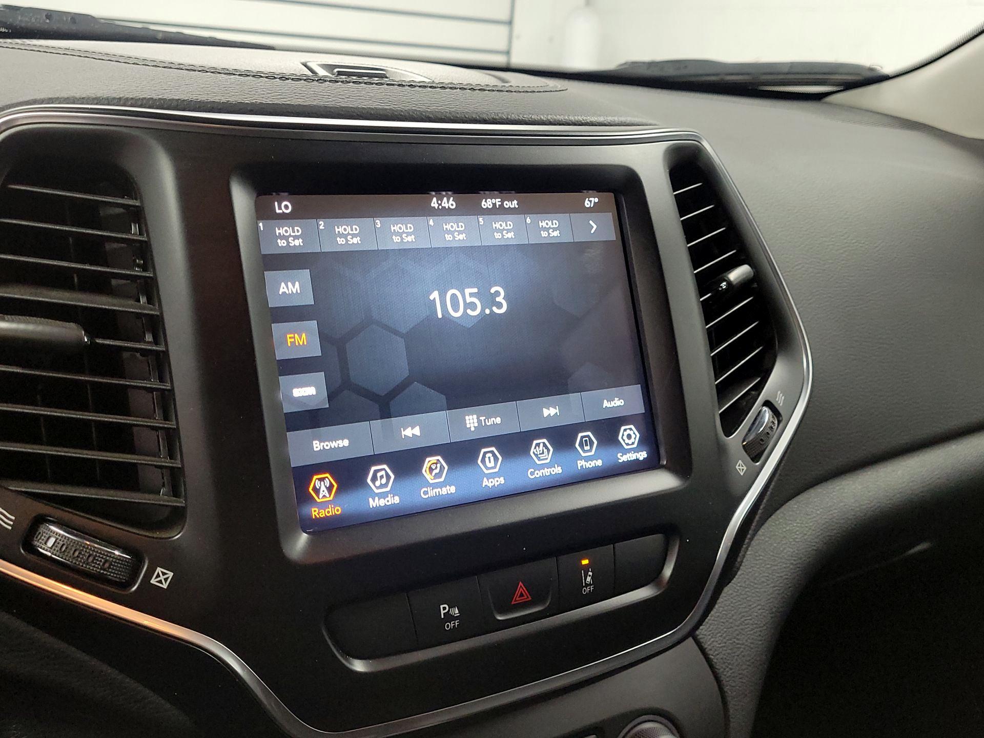 Thumbnail: 2021 Jeep Cherokee - 14