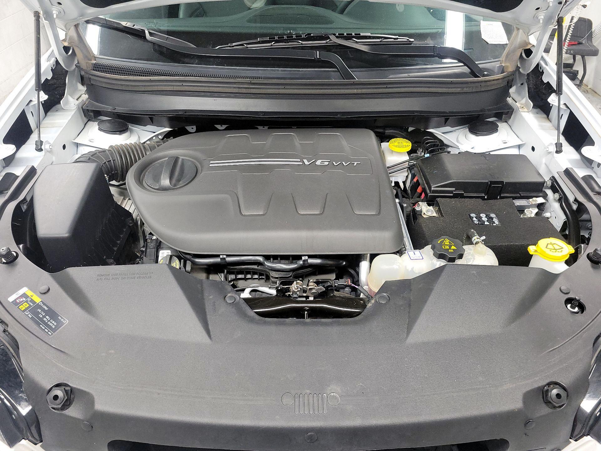 Thumbnail: 2021 Jeep Cherokee - 19