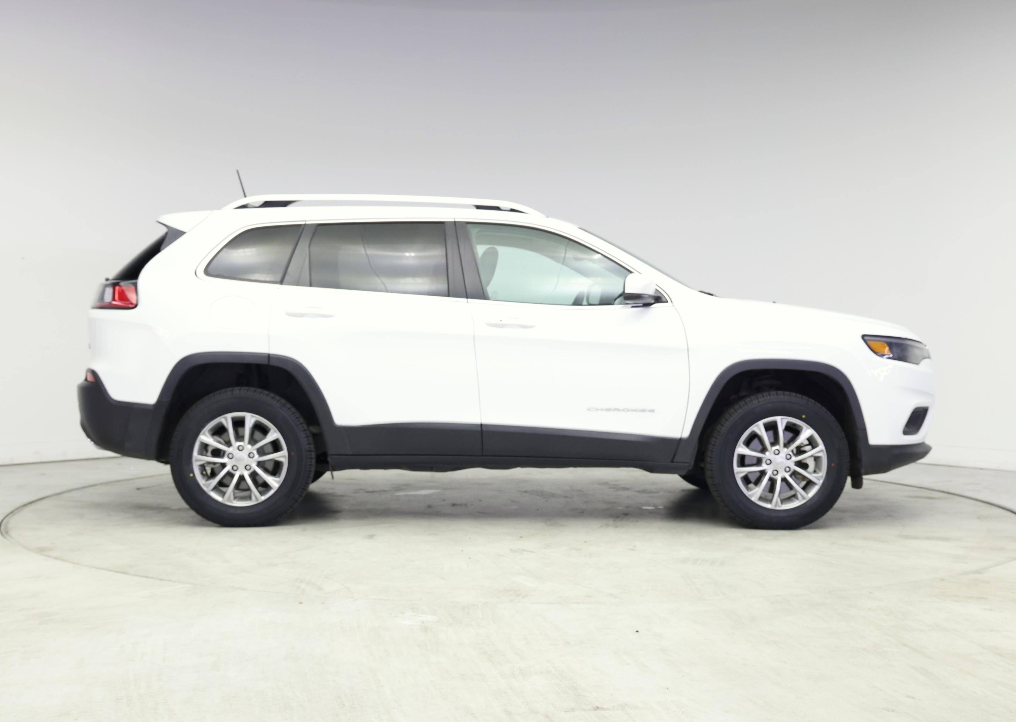 Thumbnail: 2021 Jeep Cherokee - 7