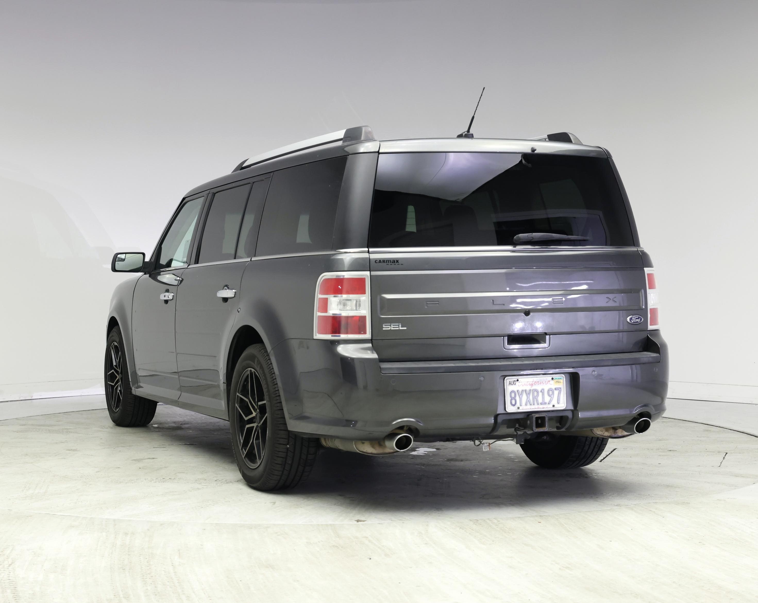 Thumbnail: 2019 Ford Flex - 2