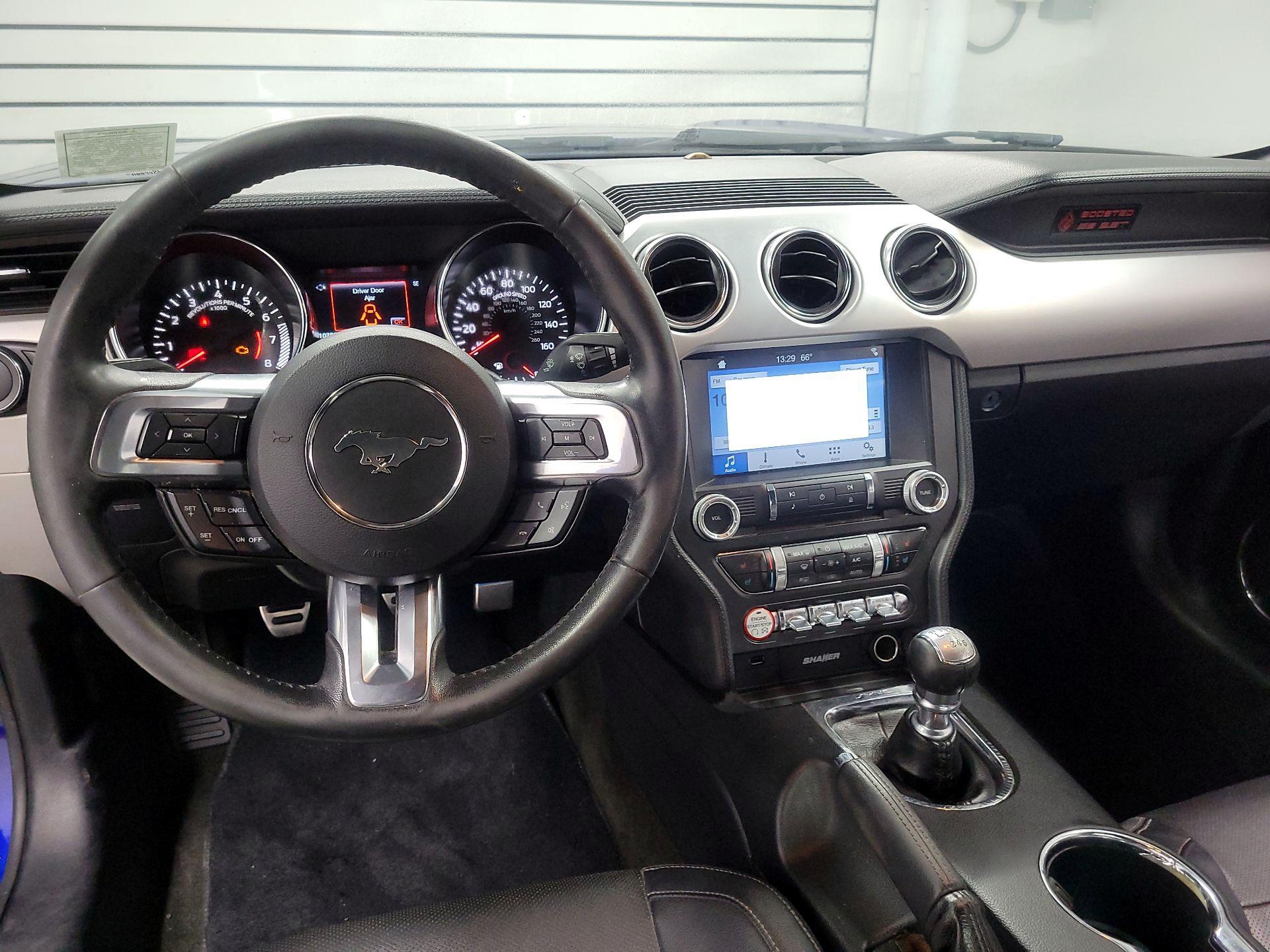 Thumbnail: 2016 Ford Mustang - 9