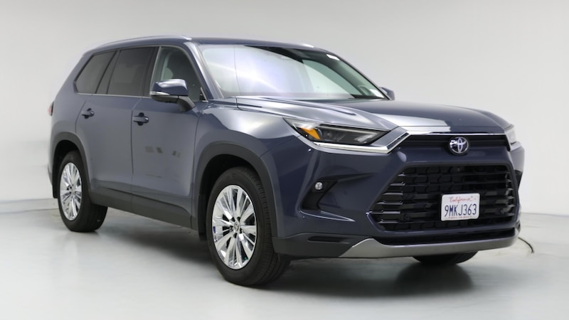 2024 Toyota Grand Highlander Platinum Hero Image