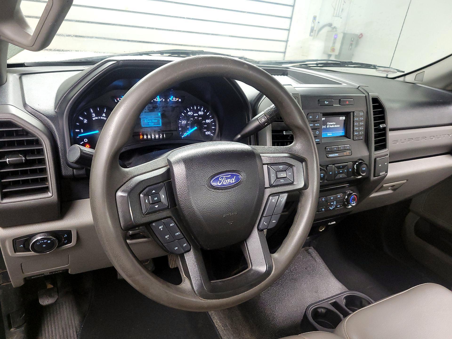 Thumbnail: 2017 Ford F-250 - 9
