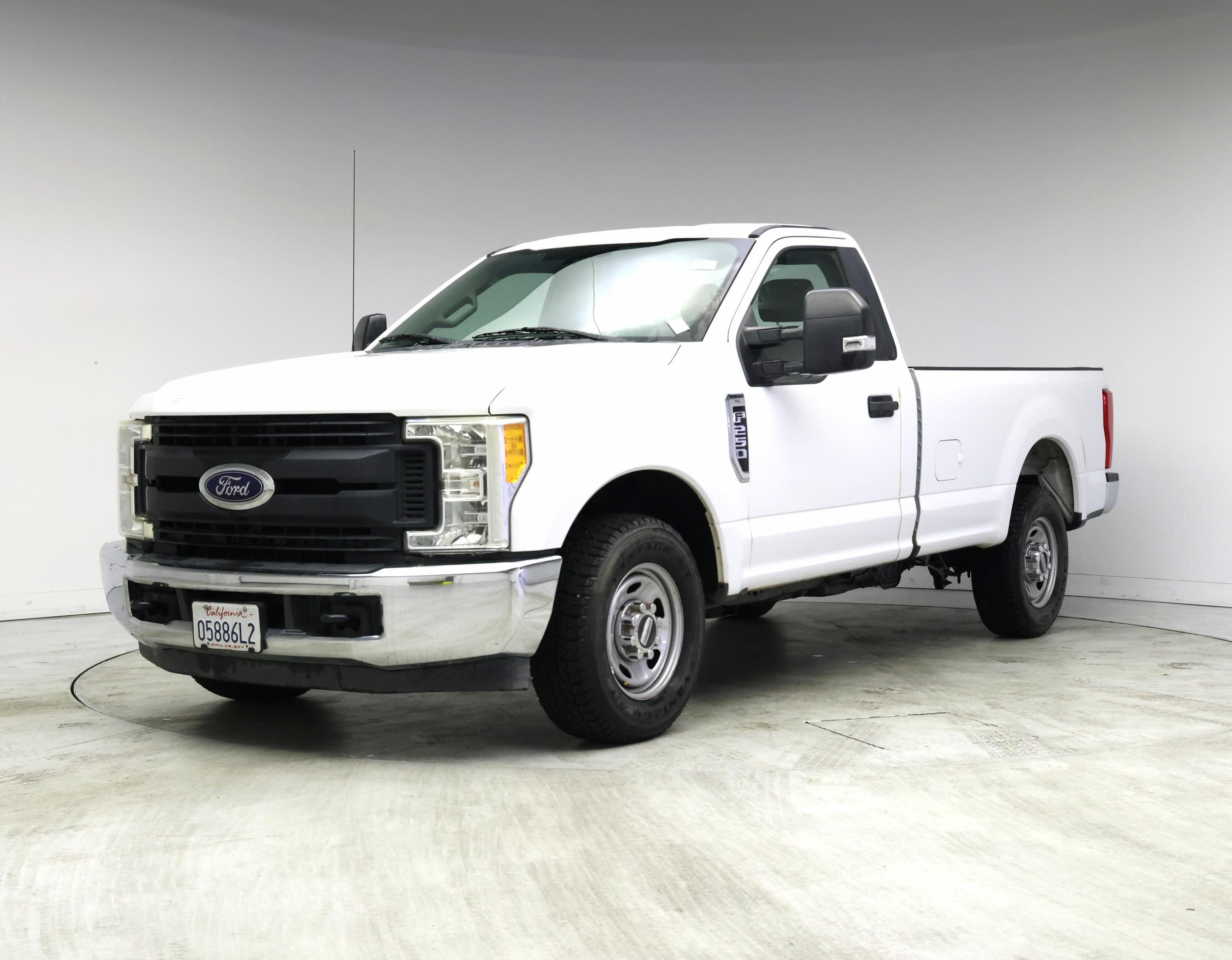 Thumbnail: 2017 Ford F-250 - 4