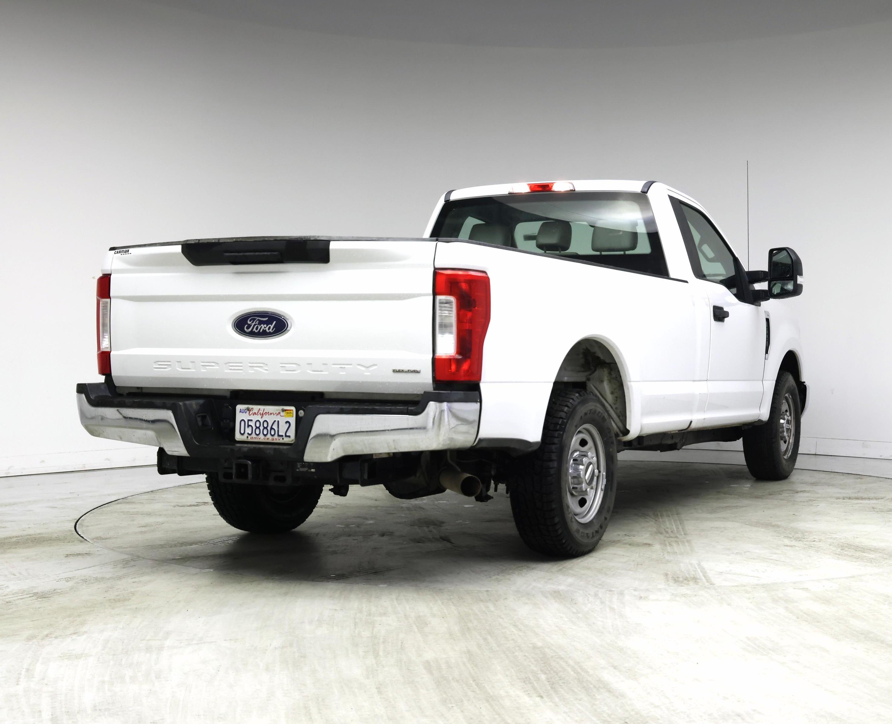 Thumbnail: 2017 Ford F-250 - 8