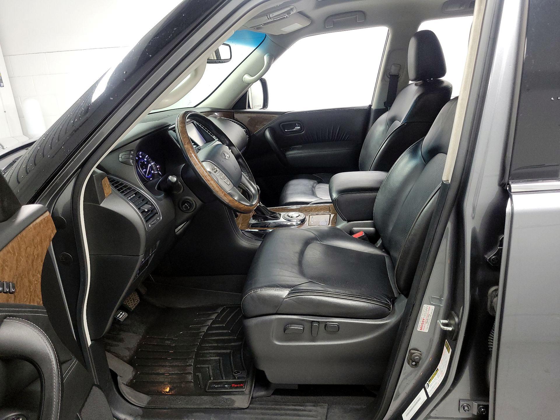 Thumbnail: 2017 INFINITI QX80 - 11