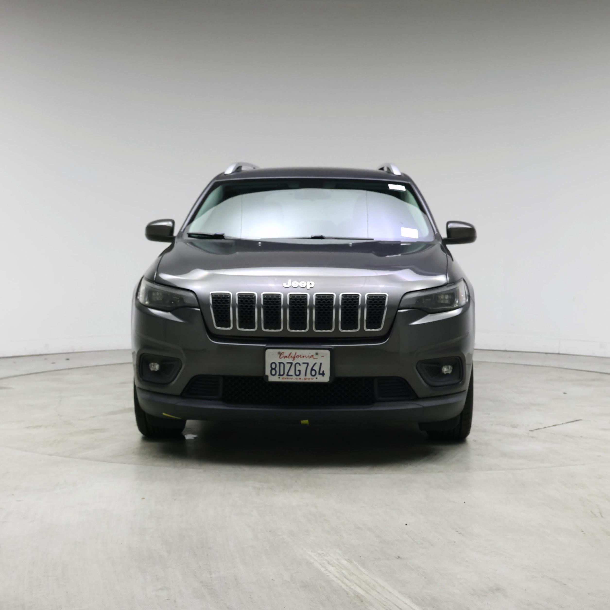 Thumbnail: 2019 Jeep Cherokee - 5