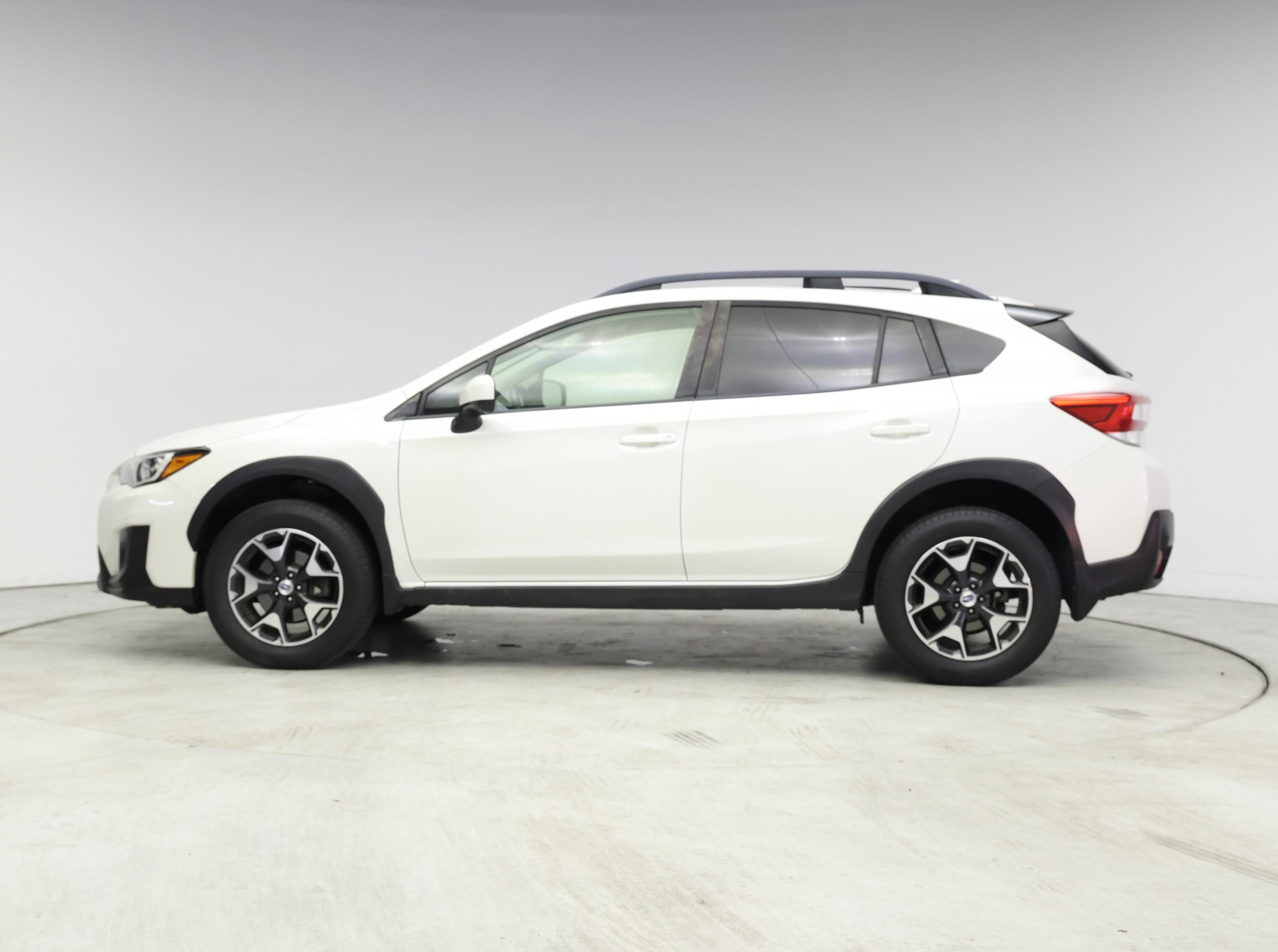Thumbnail: 2018 Subaru Crosstrek - 3