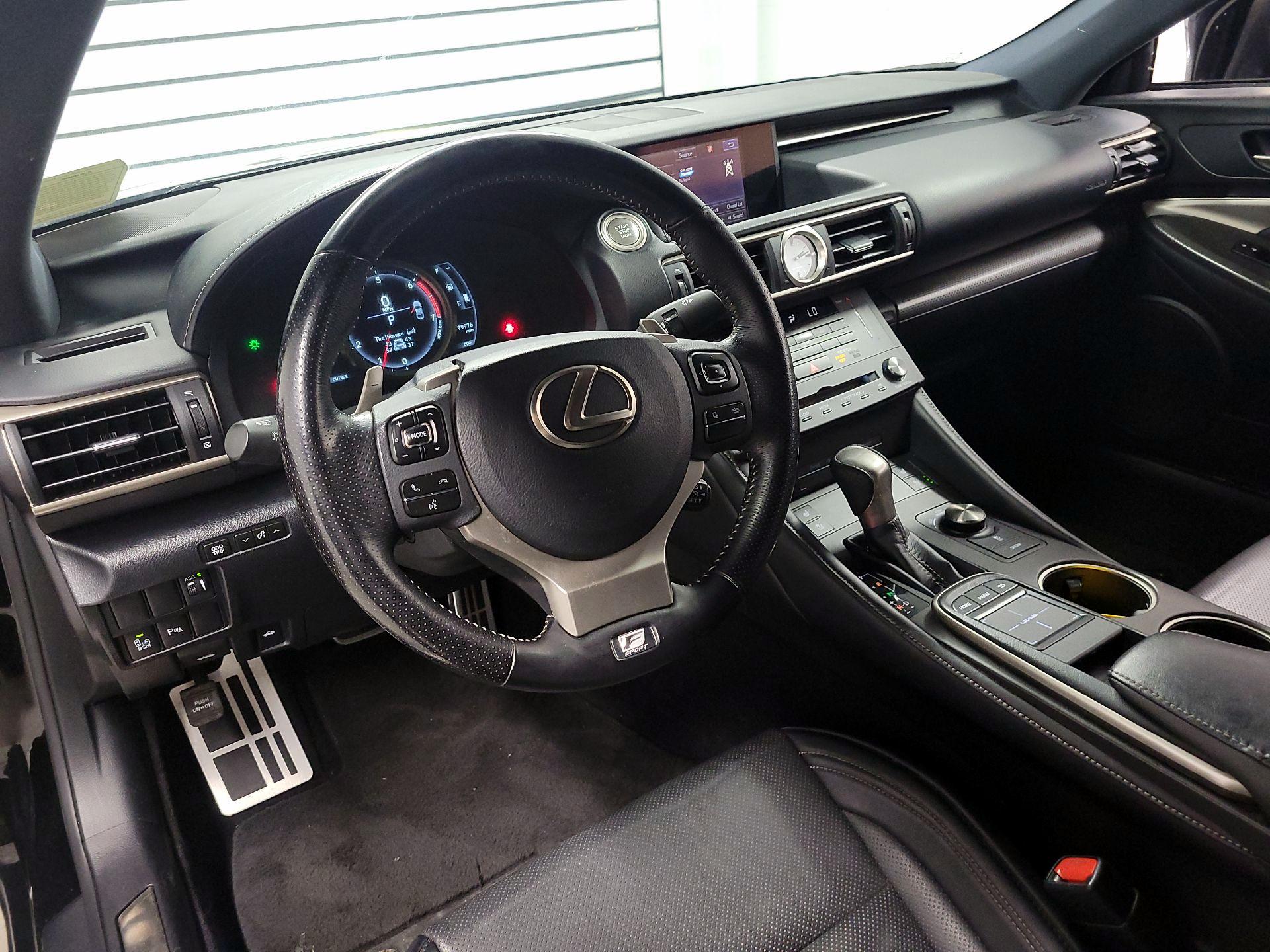 Thumbnail: 2017 Lexus RC - 9