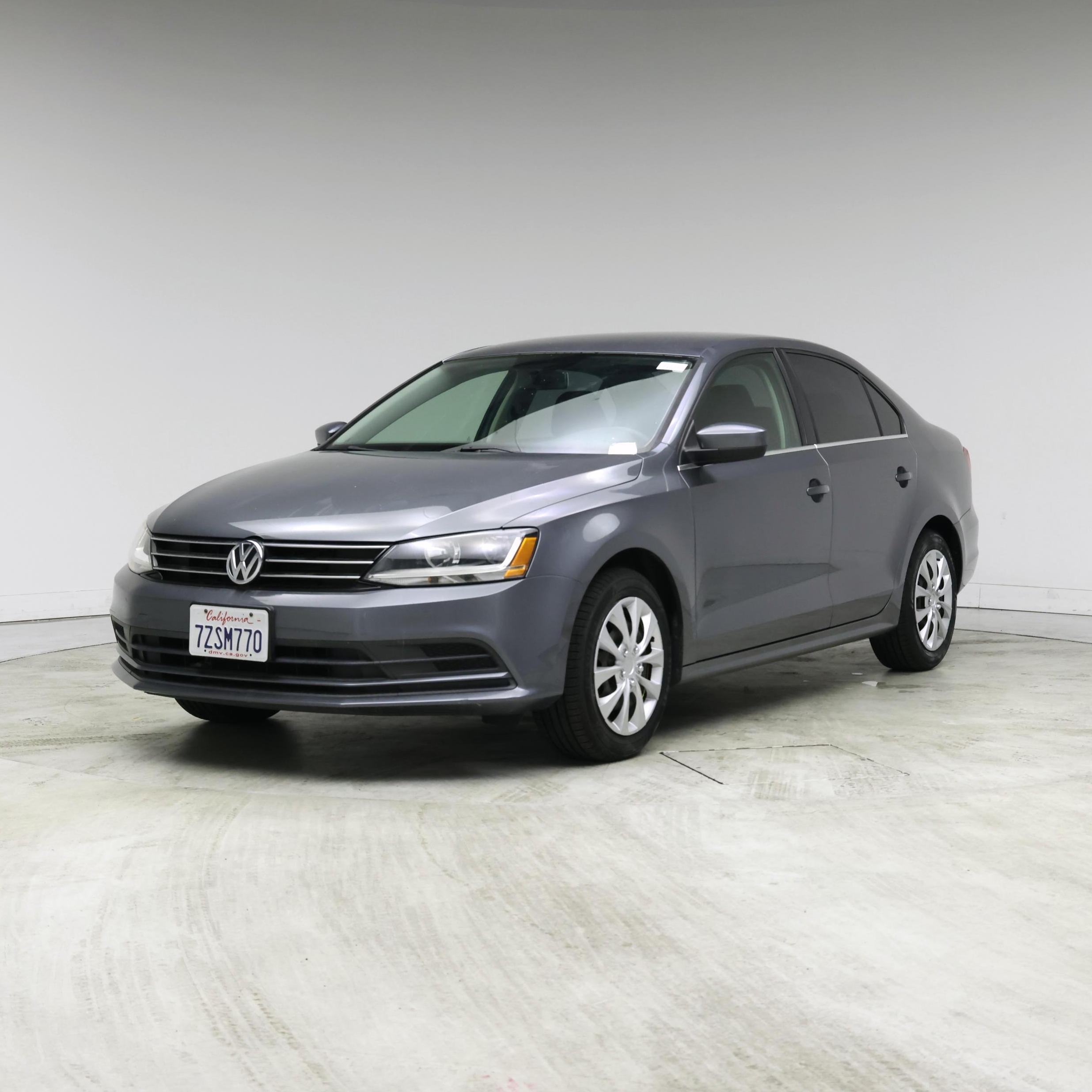 Thumbnail: 2017 Volkswagen Jetta - 4