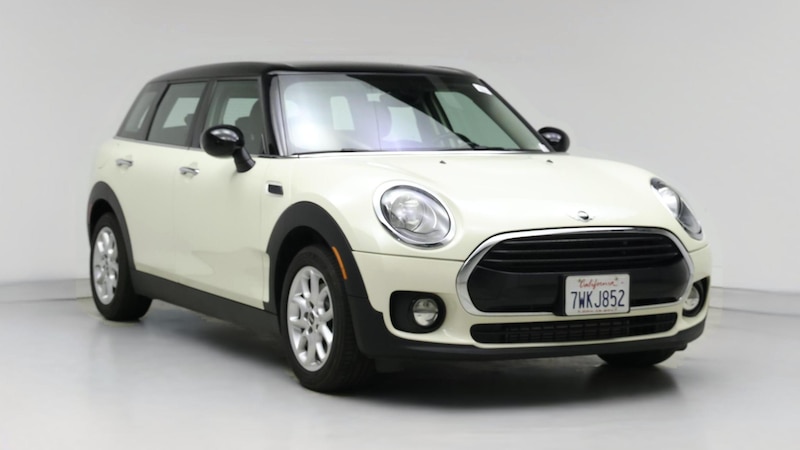 2016 MINI Cooper Clubman  Hero Image