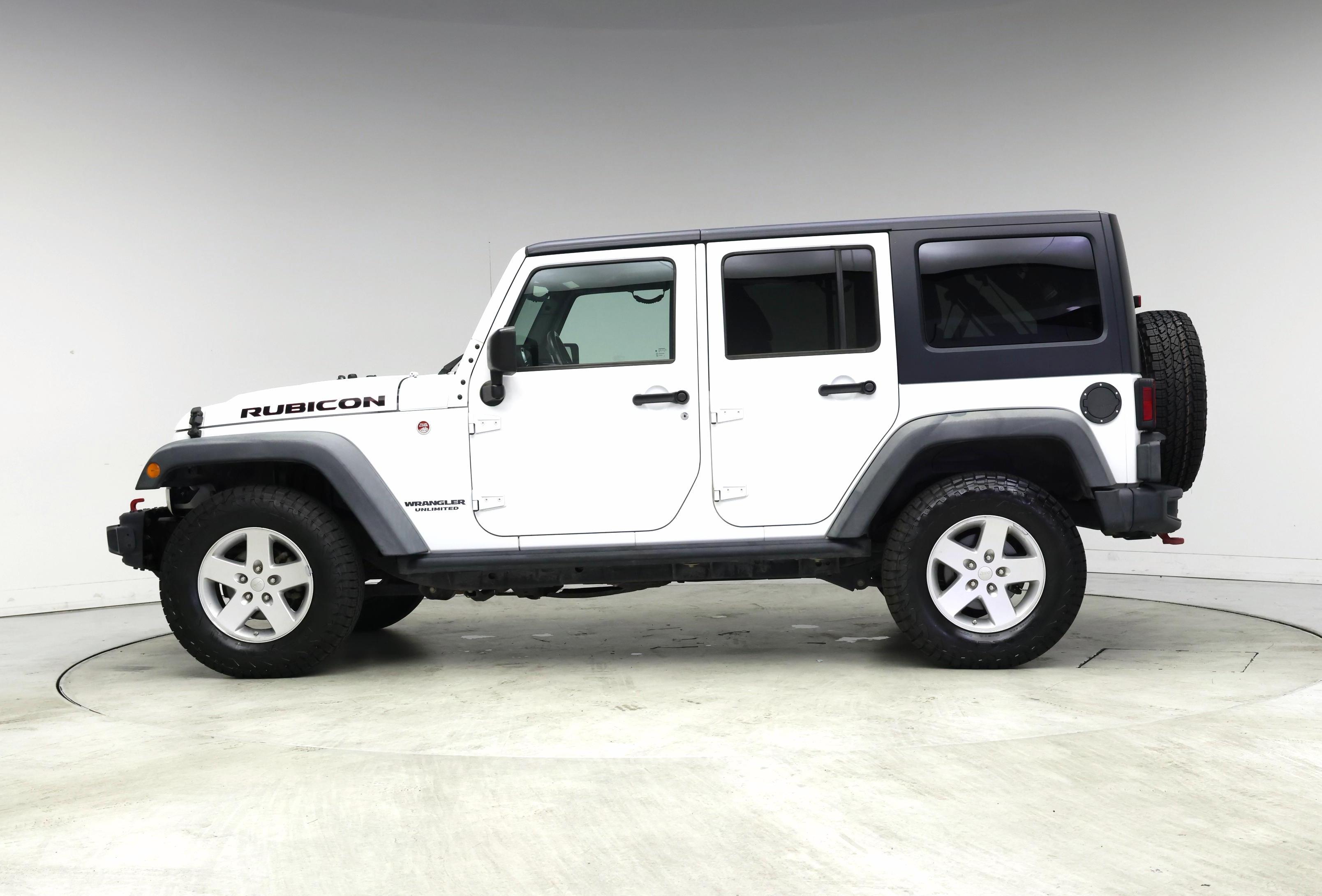 Thumbnail: 2017 Jeep Wrangler - 3