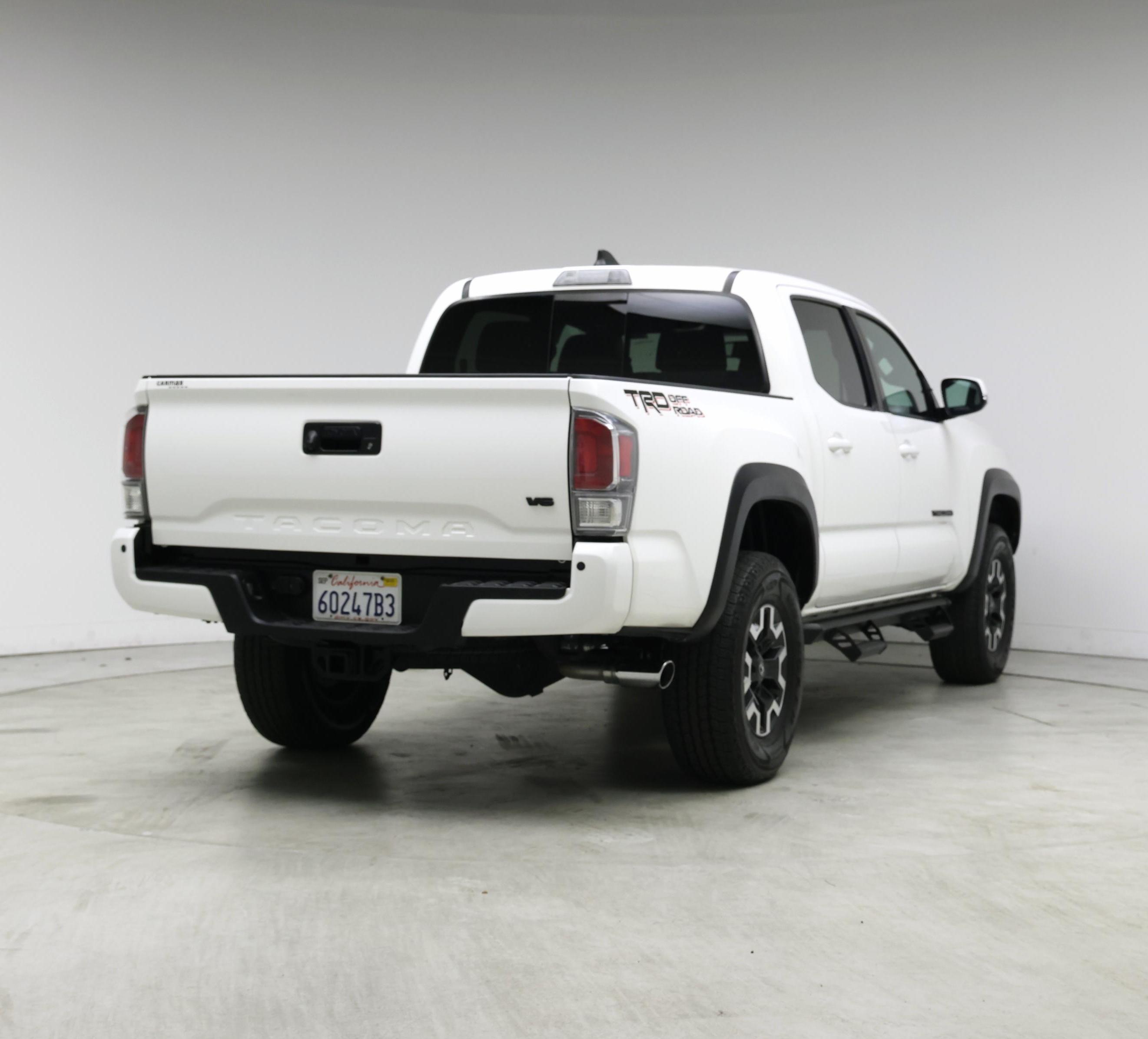Thumbnail: 2021 Toyota Tacoma - 8