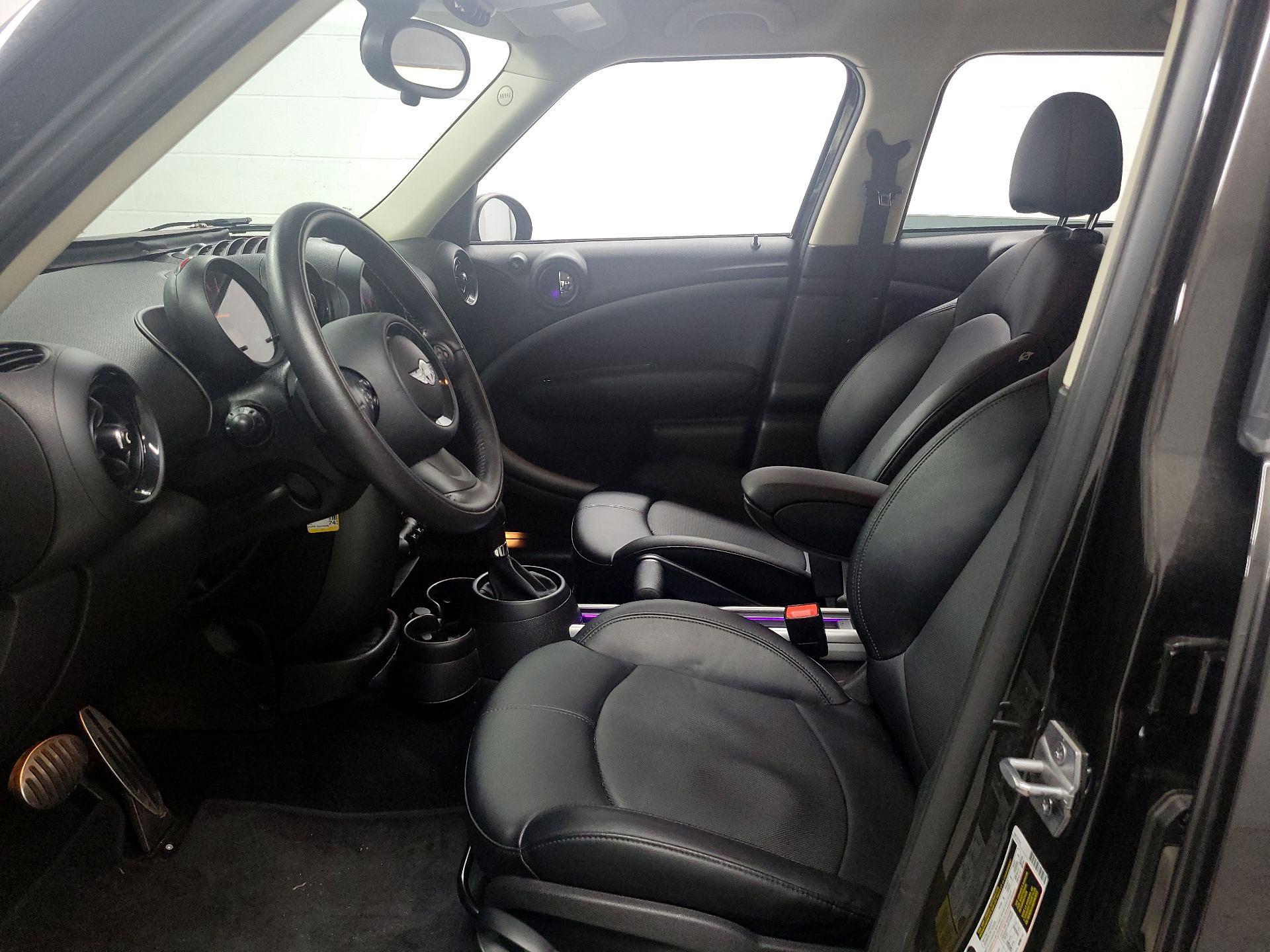 Thumbnail: 2015 MINI Cooper Countryman - 11