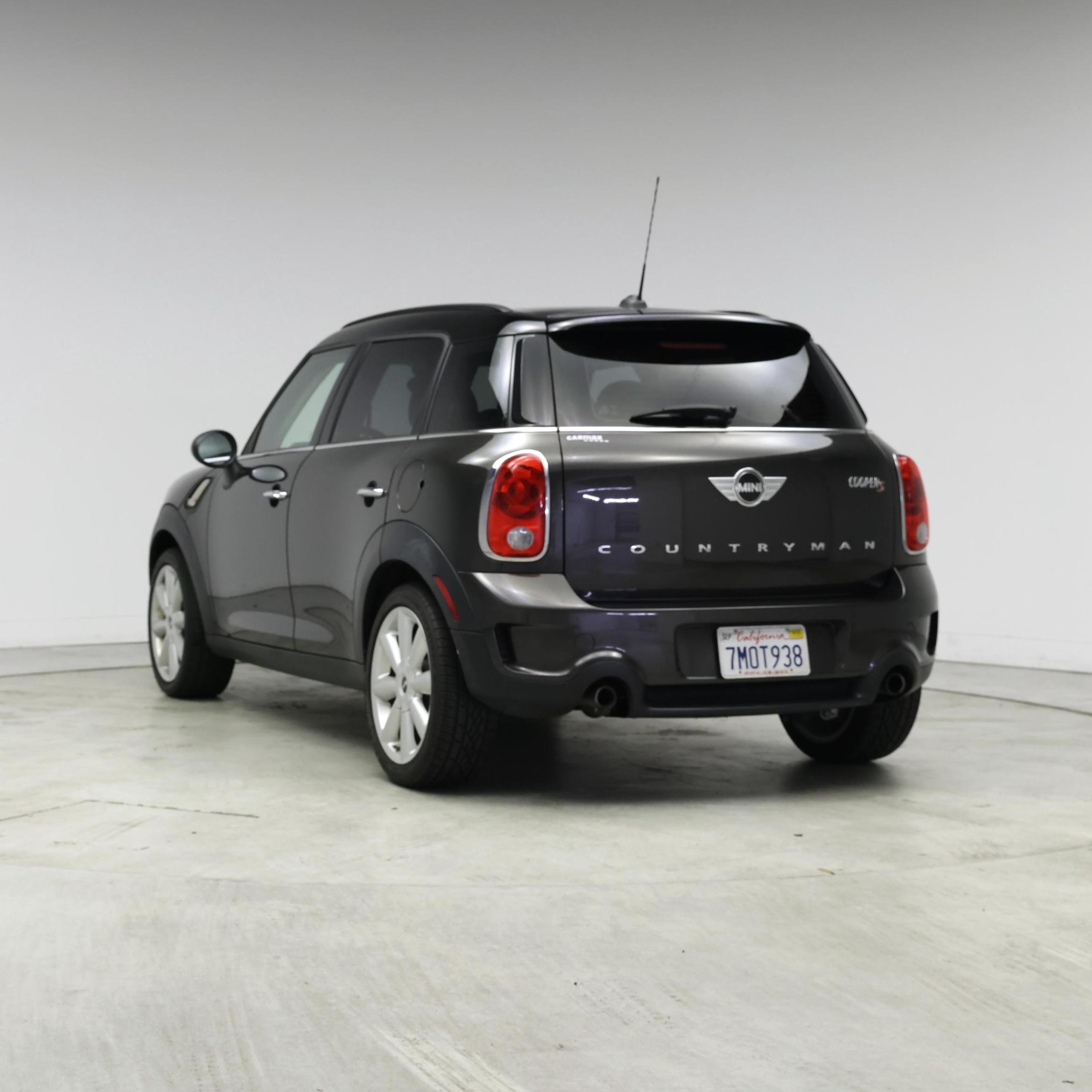 Thumbnail: 2015 MINI Cooper Countryman - 2