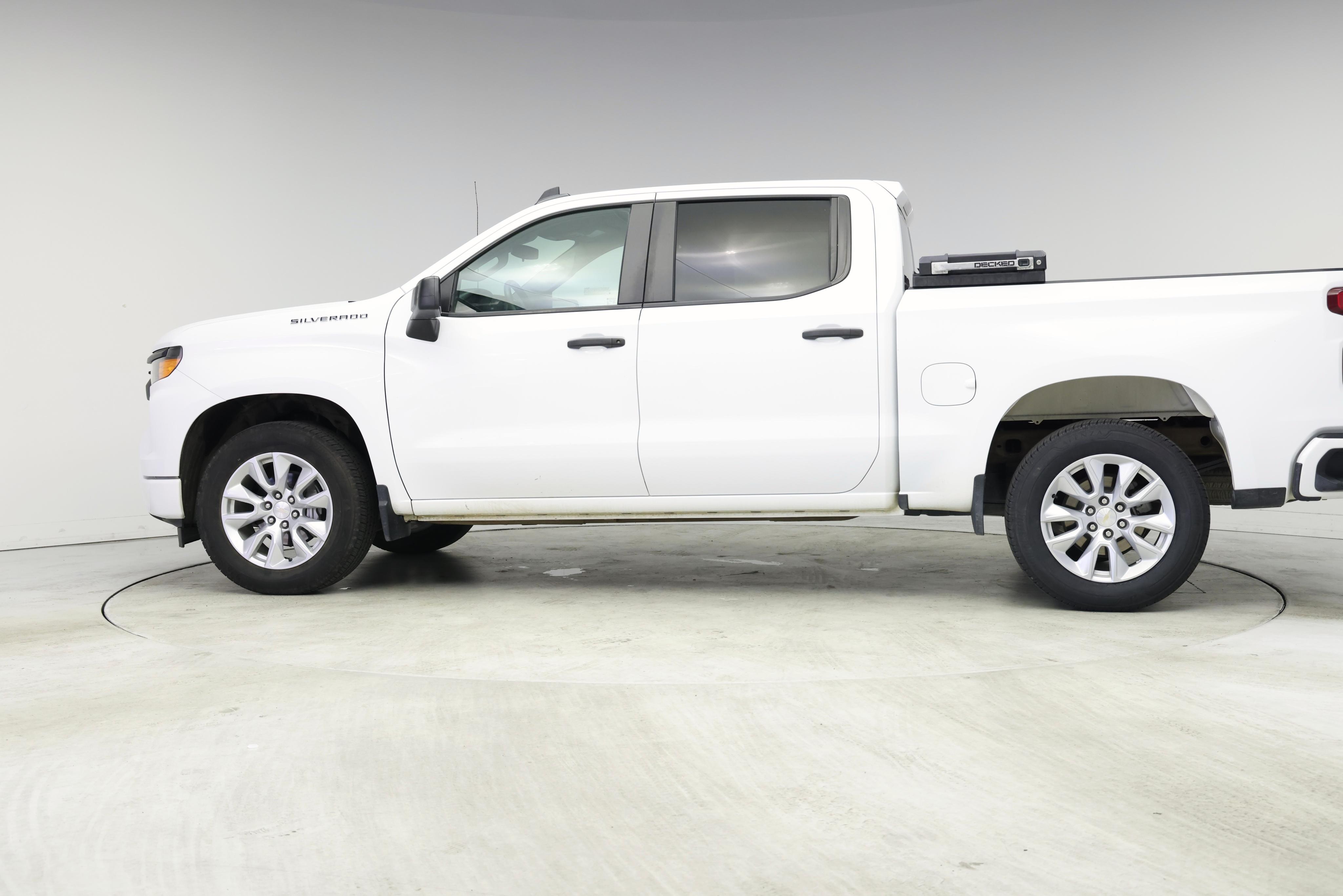 Thumbnail: 2023 Chevrolet Silverado 1500 - 3