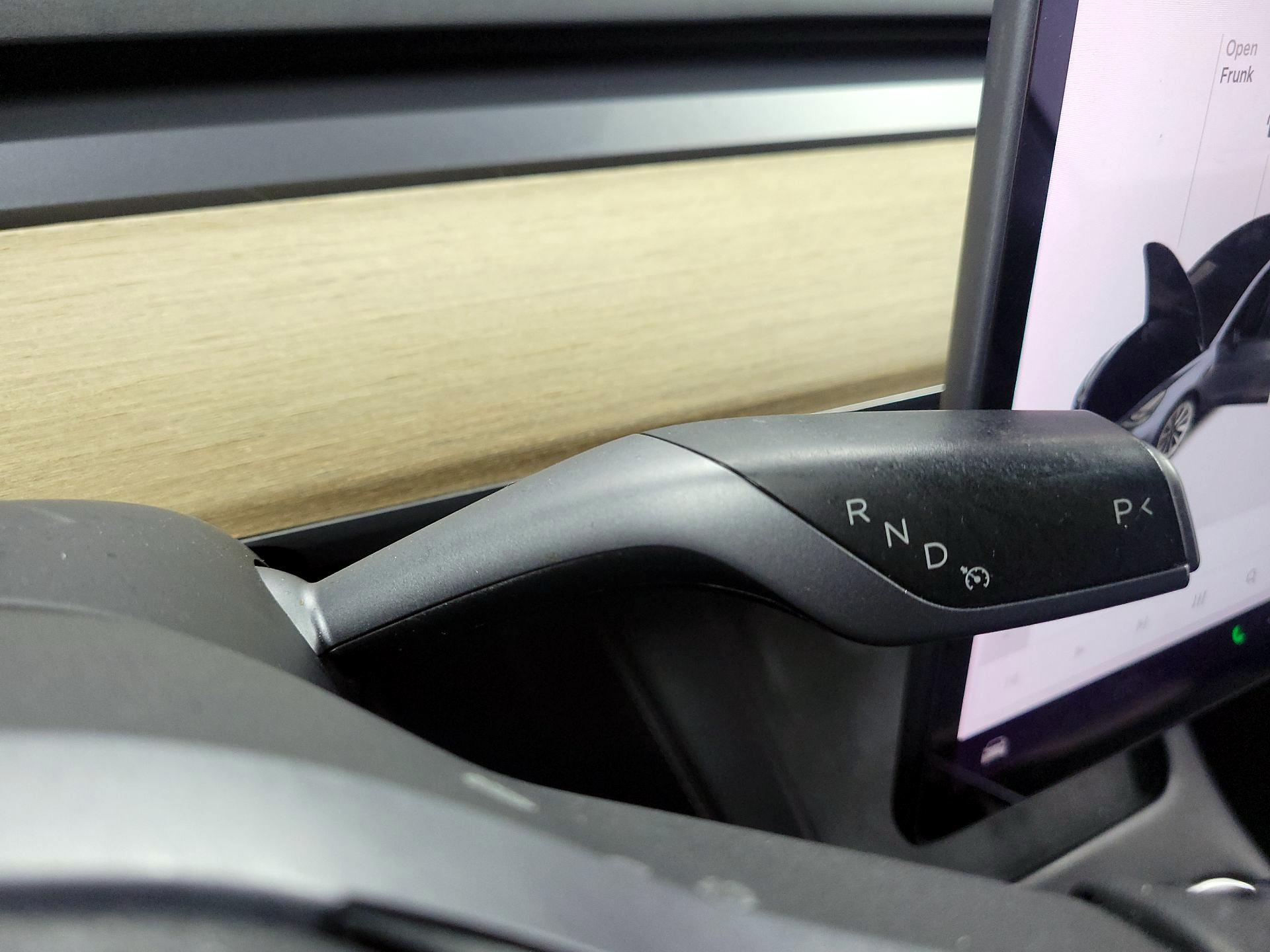 Thumbnail: 2021 Tesla Model 3 - 17