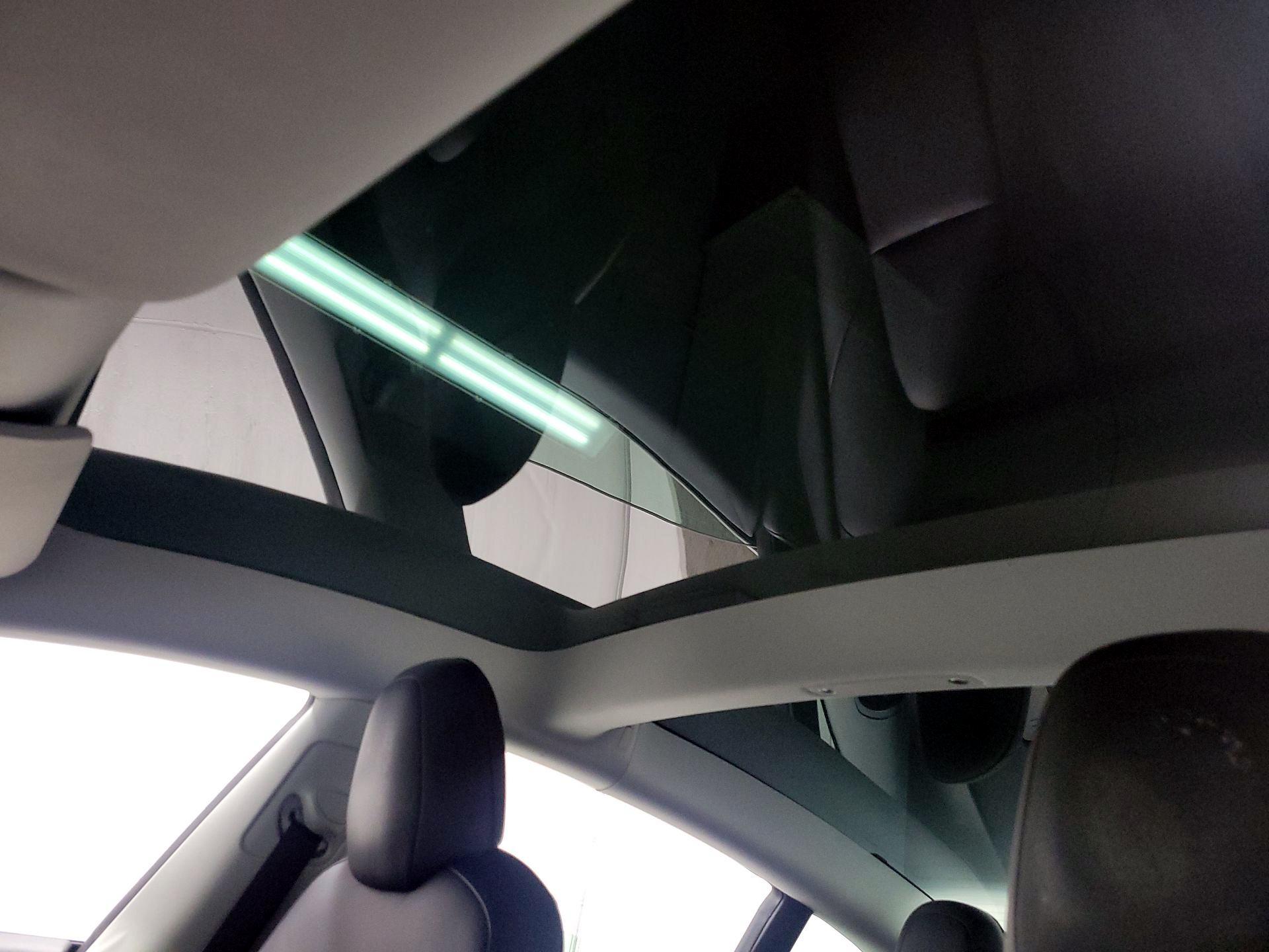 Thumbnail: 2021 Tesla Model 3 - 18