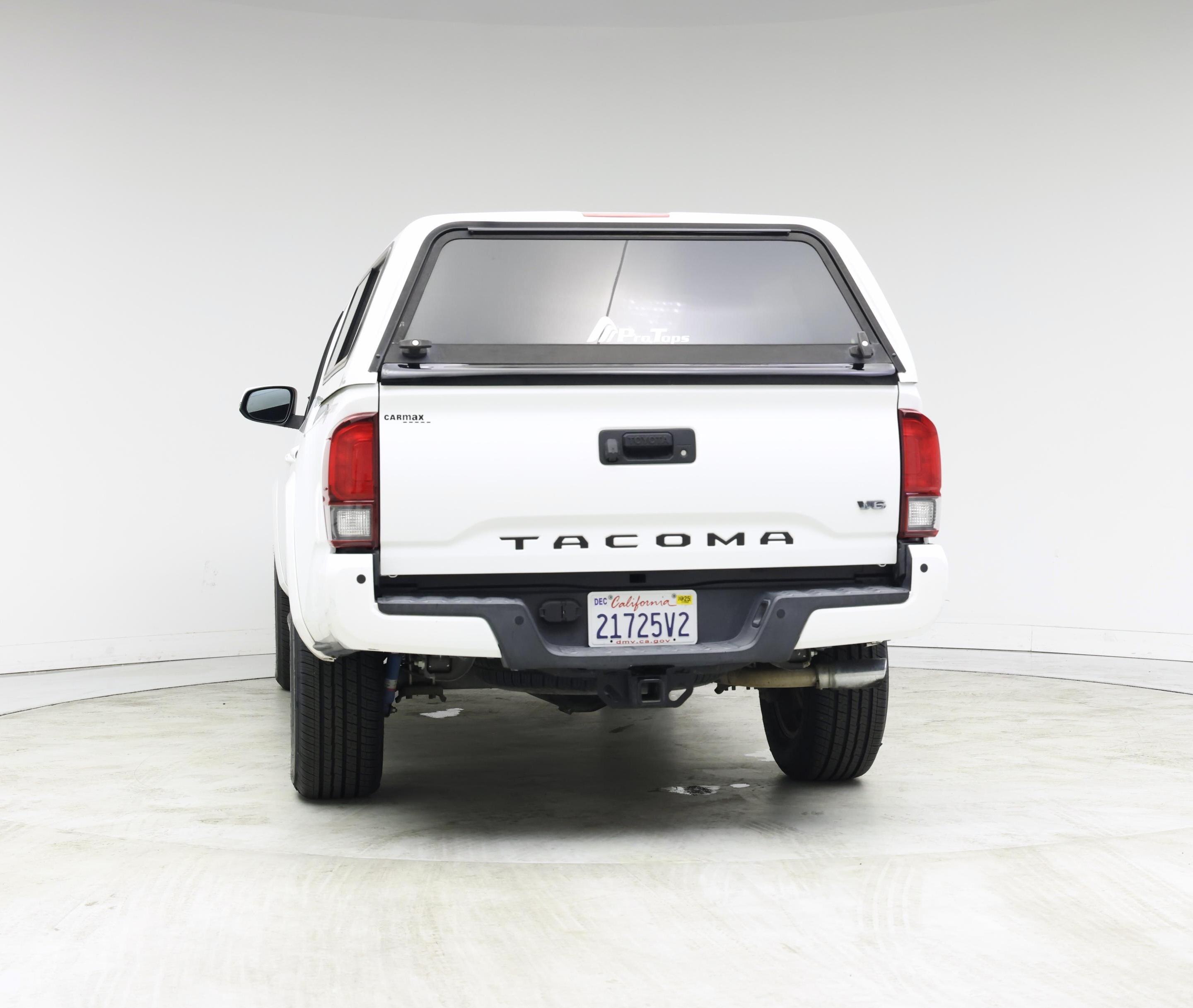 Thumbnail: 2019 Toyota Tacoma - 6
