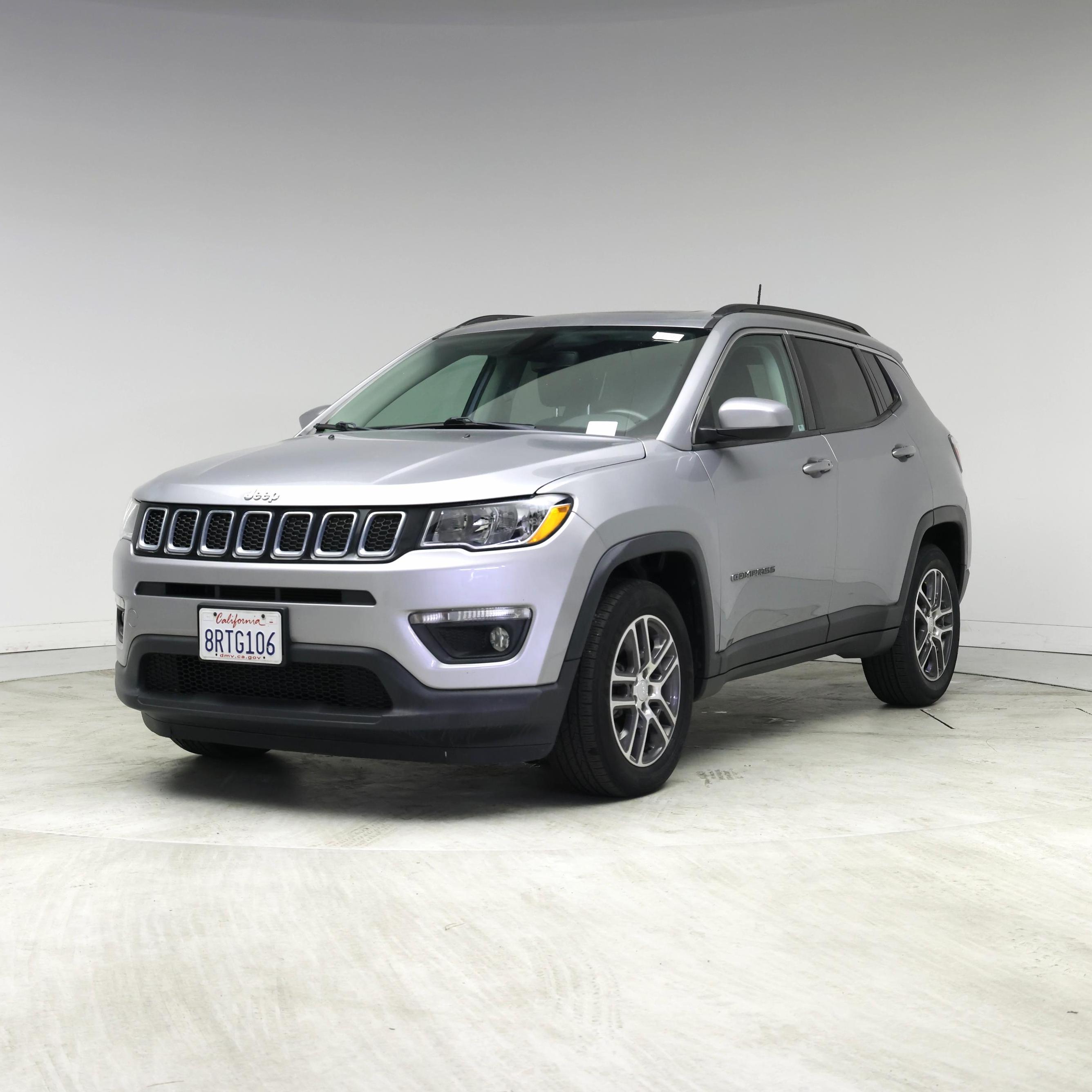 Thumbnail: 2020 Jeep Compass - 4