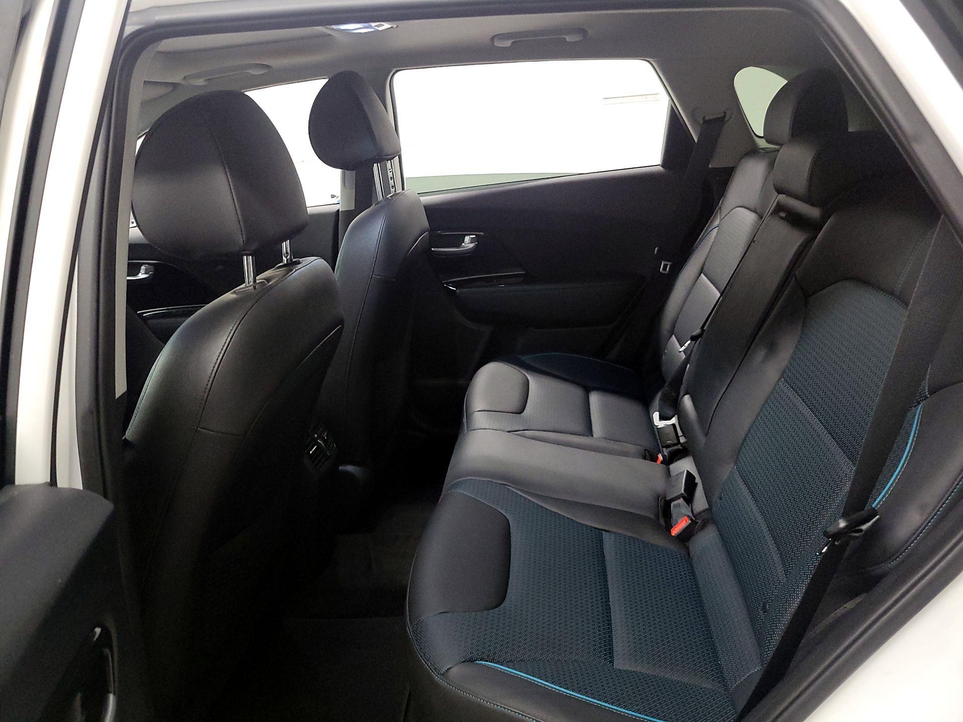 Thumbnail: 2019 Kia Niro - 17