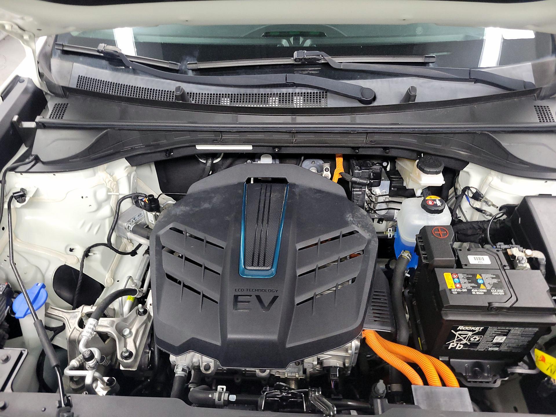 Thumbnail: 2019 Kia Niro - 19