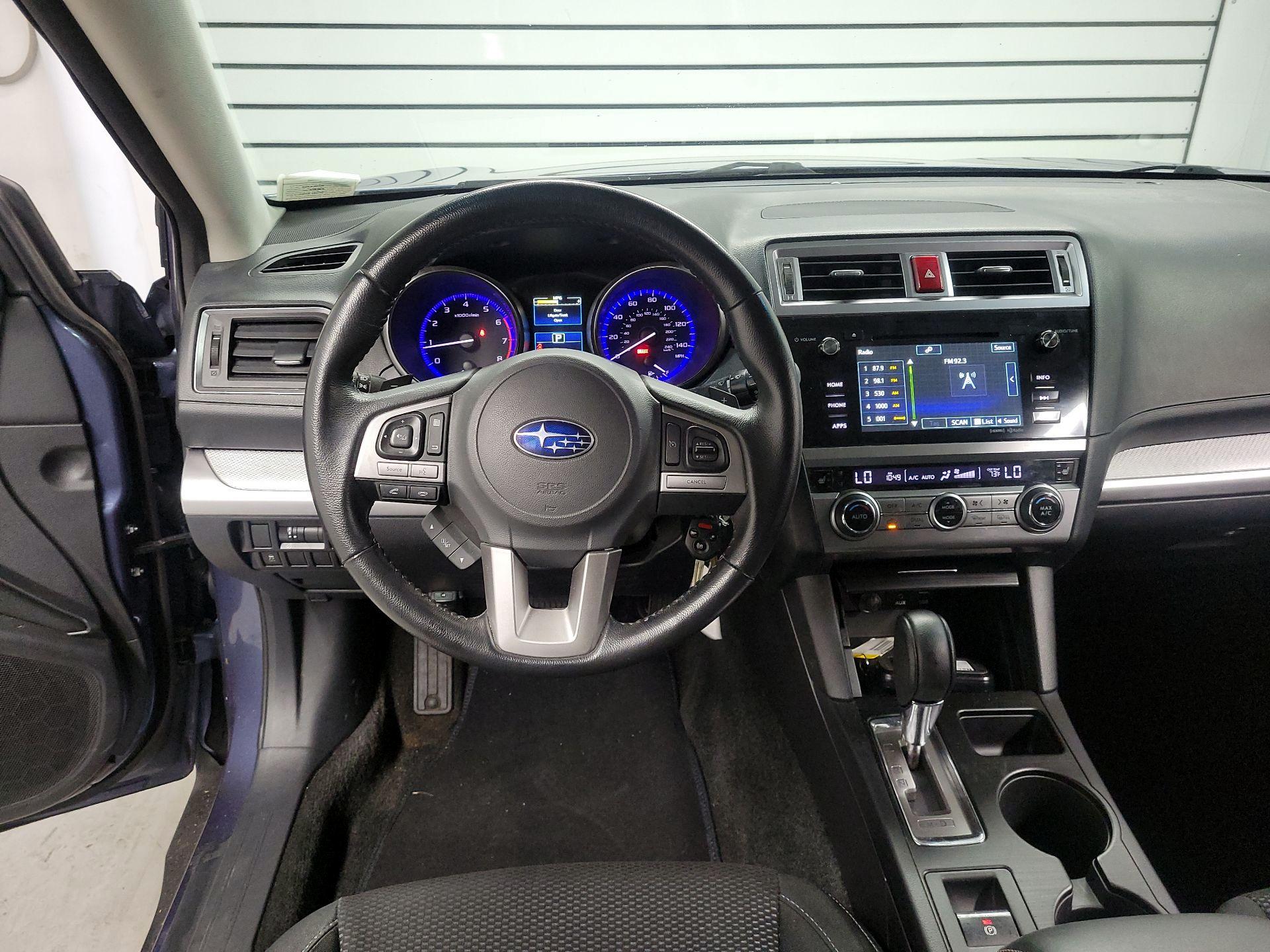 Thumbnail: 2015 Subaru Outback - 10