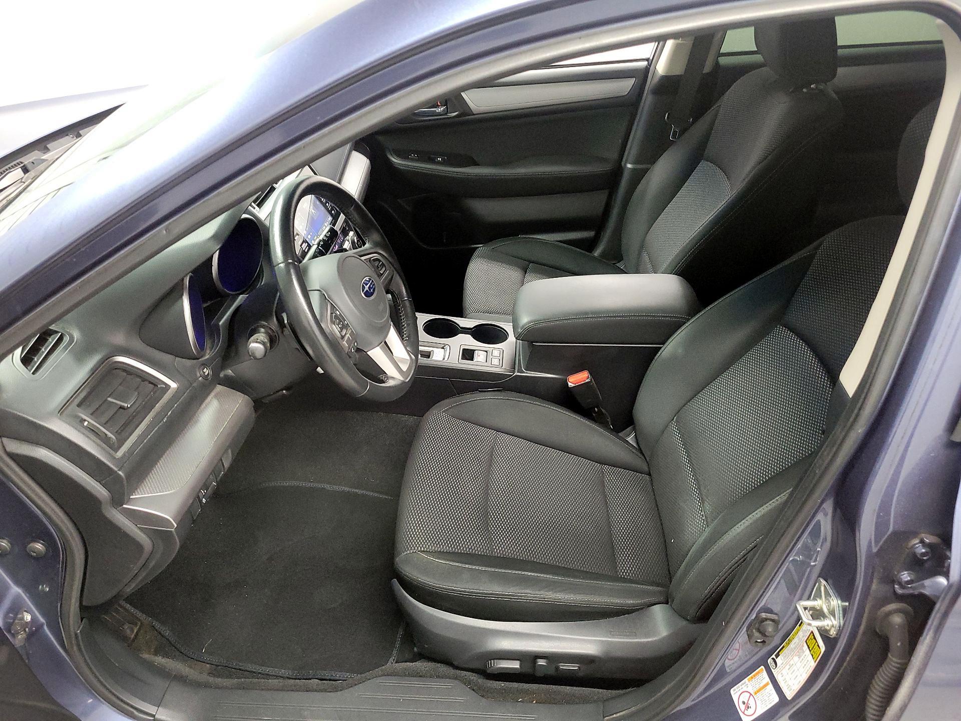 Thumbnail: 2015 Subaru Outback - 11
