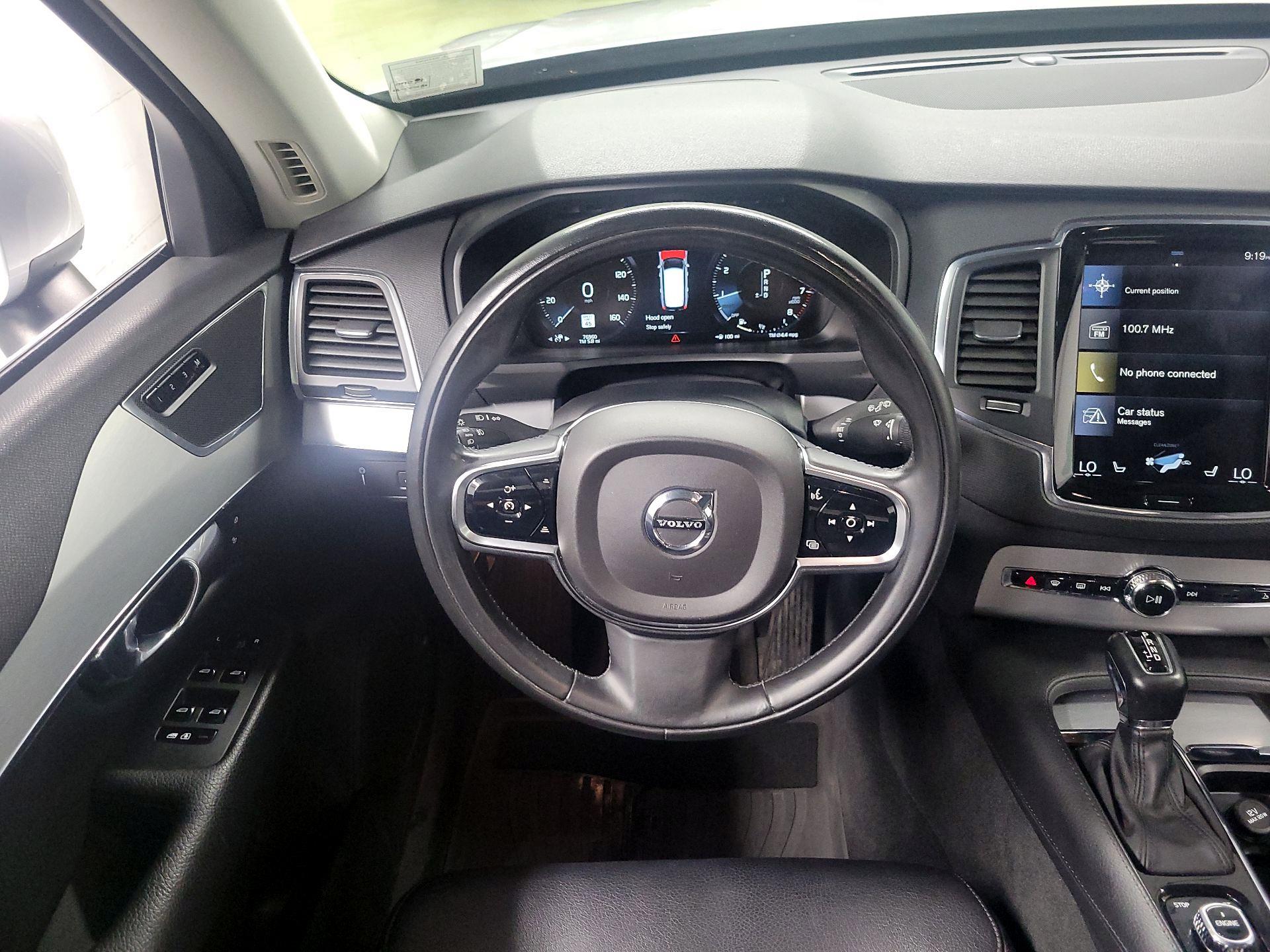 Thumbnail: 2016 Volvo XC90 - 10