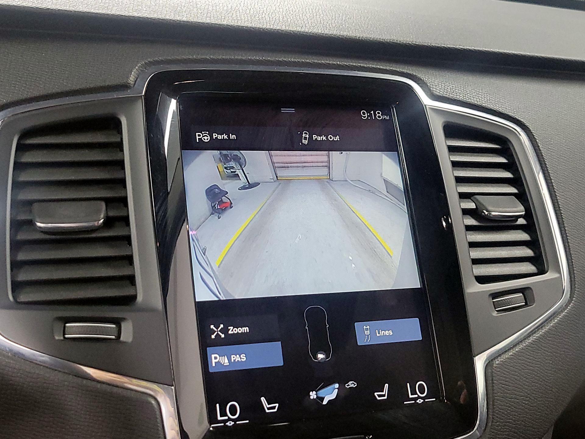 Thumbnail: 2016 Volvo XC90 - 13