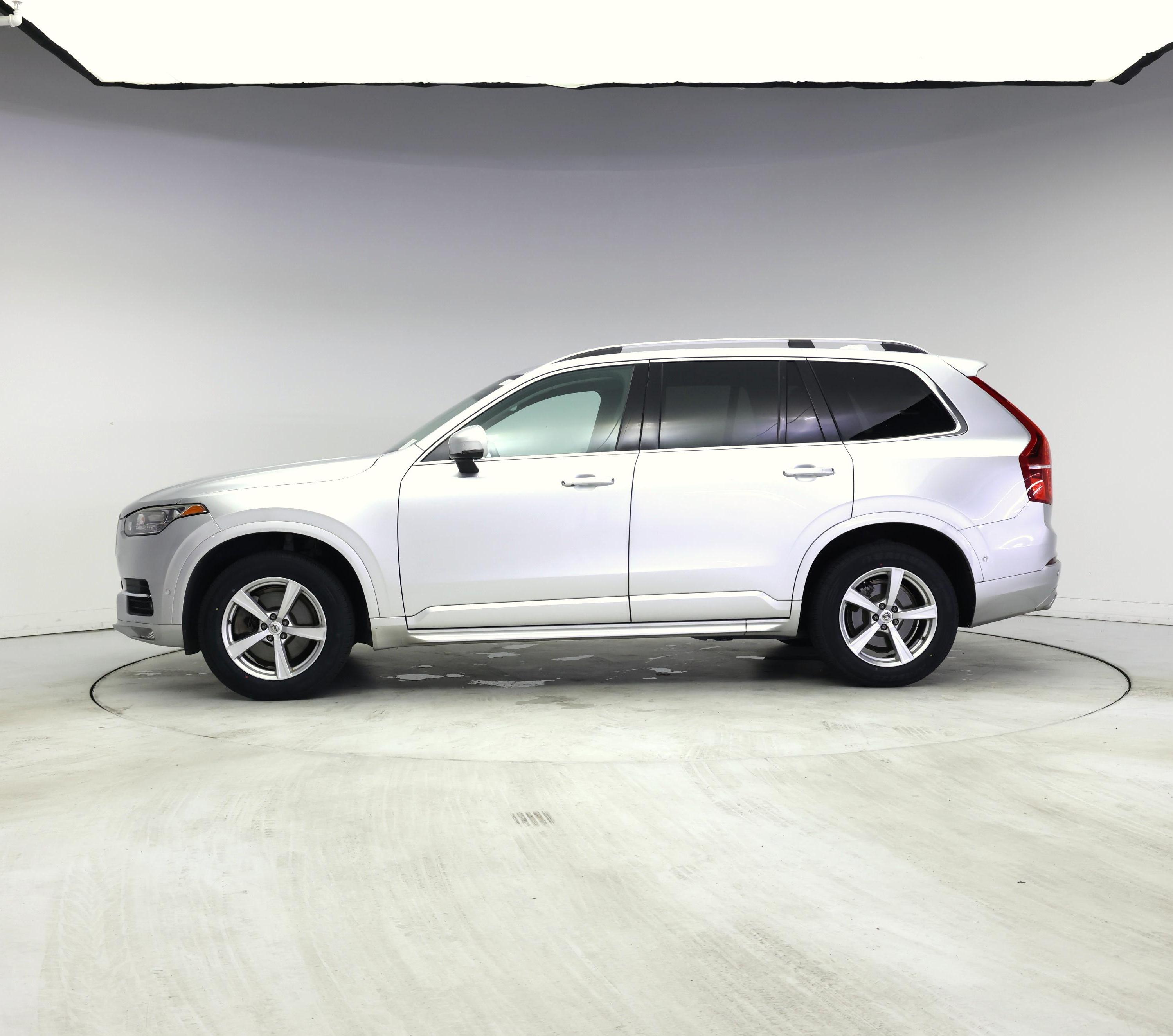 Thumbnail: 2016 Volvo XC90 - 3