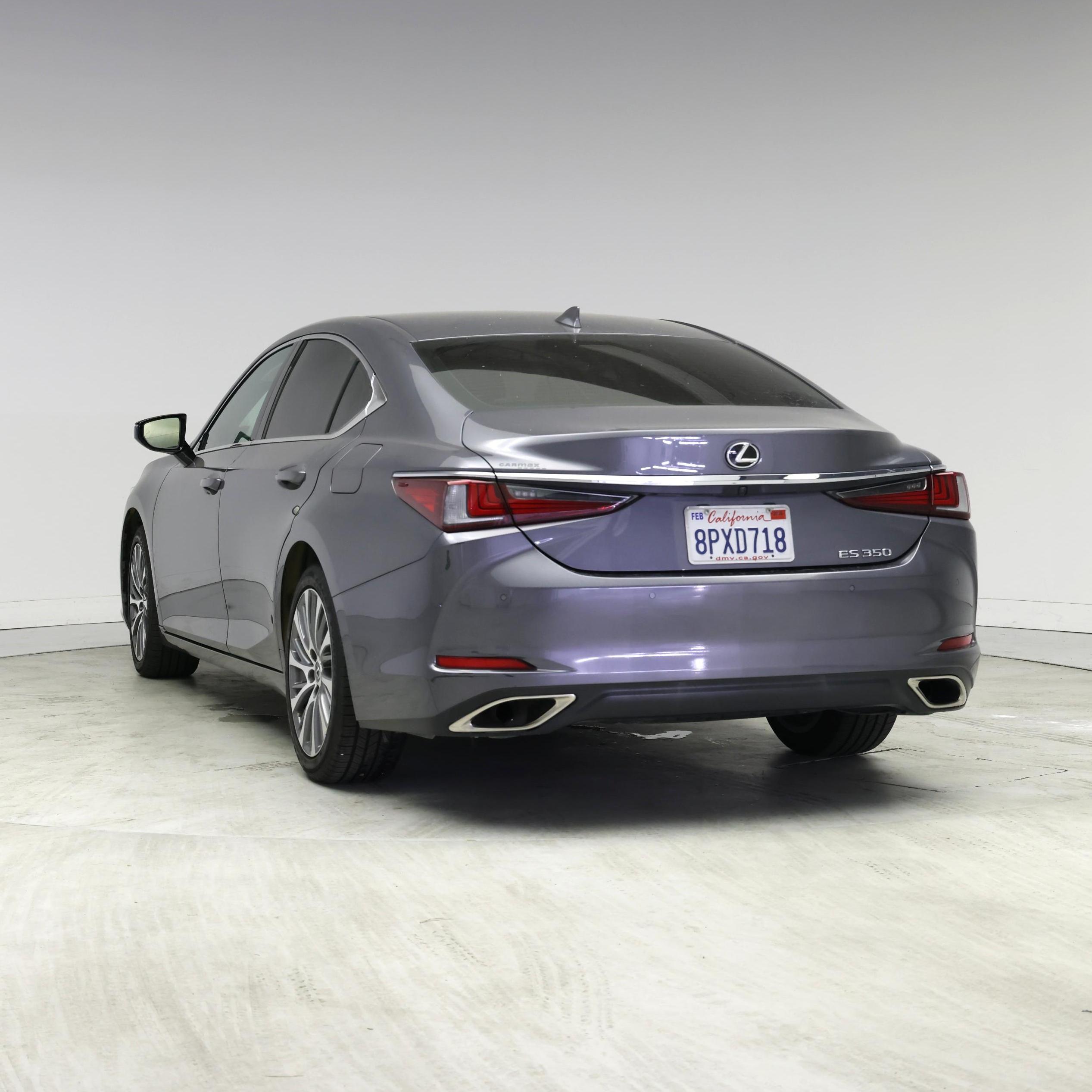 Thumbnail: 2020 Lexus ES - 2