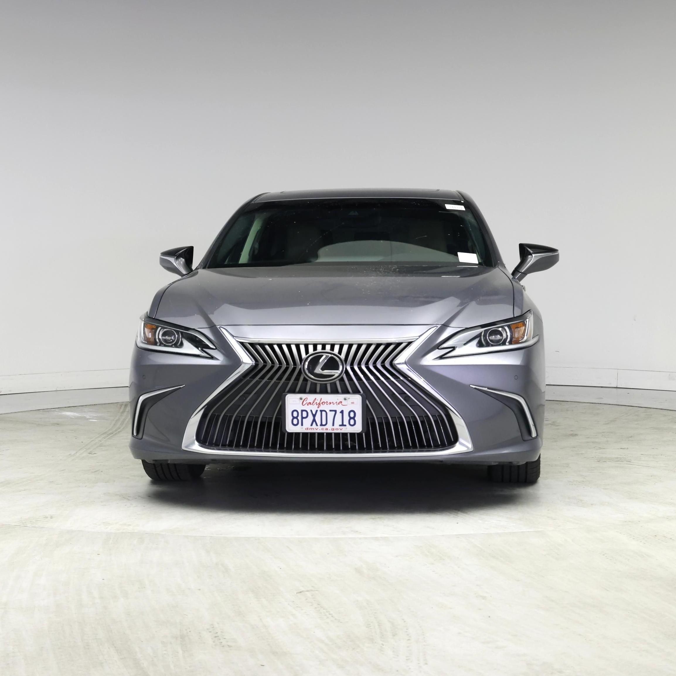 Thumbnail: 2020 Lexus ES - 5