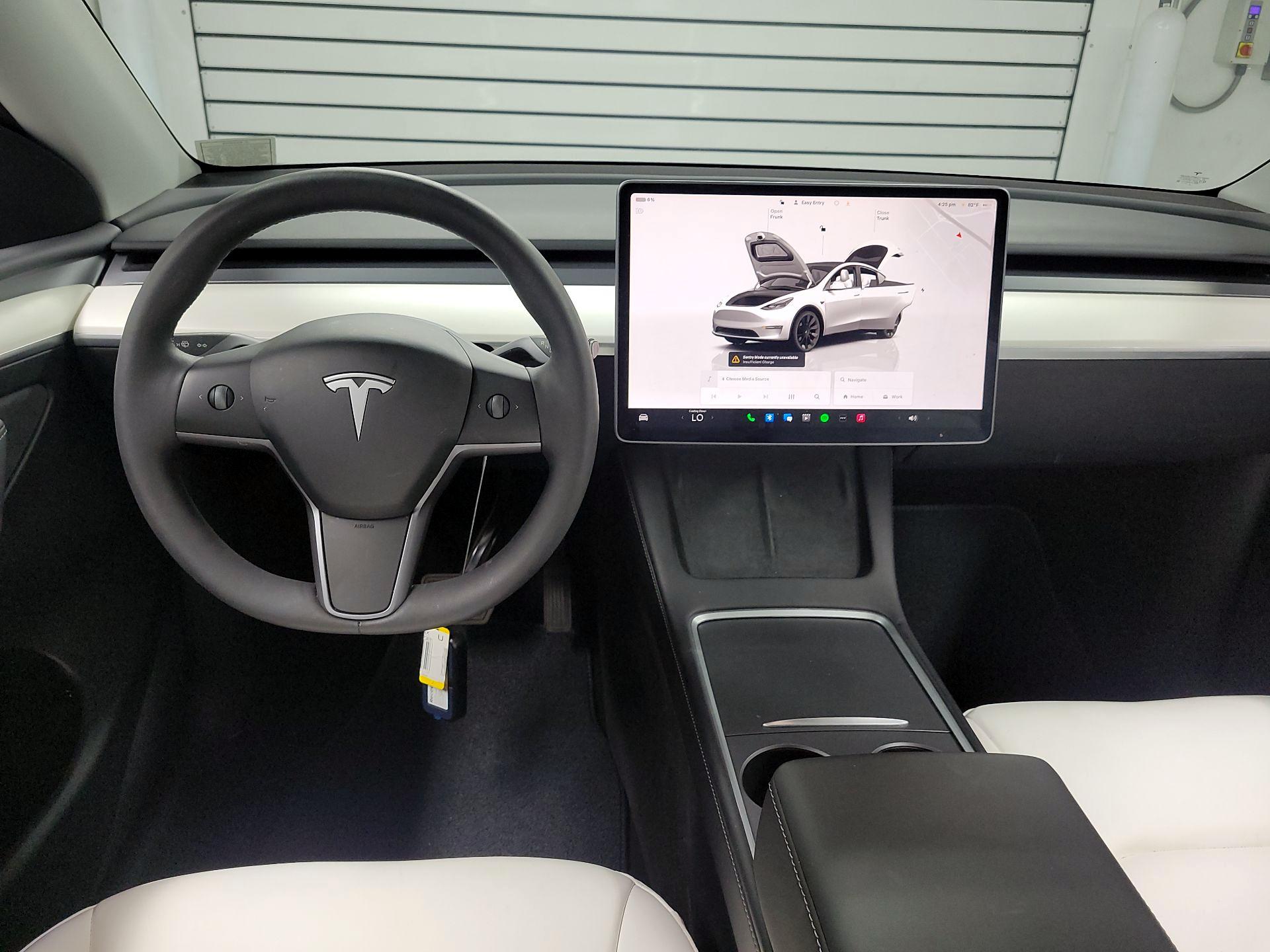 Thumbnail: 2022 Tesla Model Y - 9