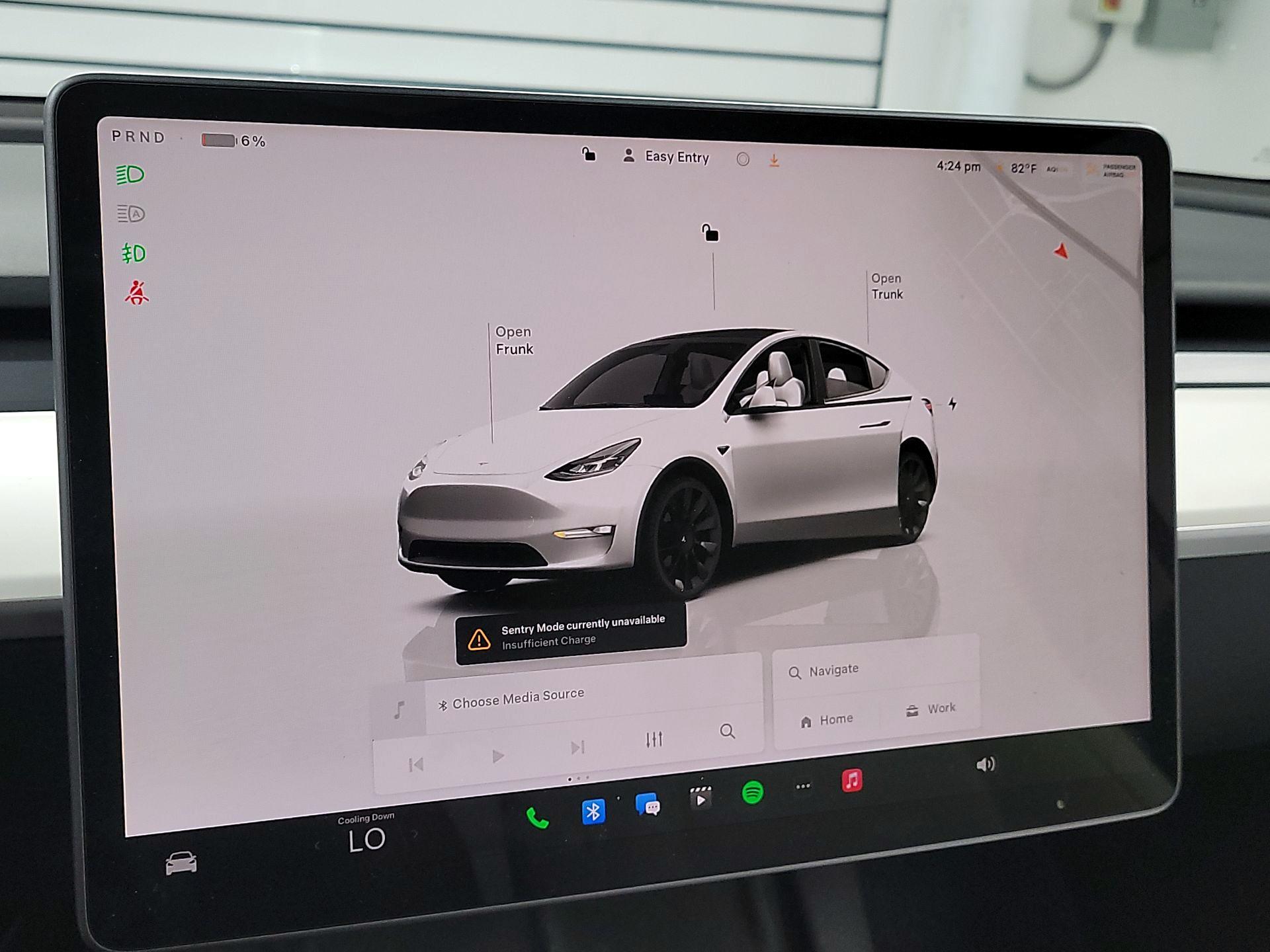 Thumbnail: 2022 Tesla Model Y - 14