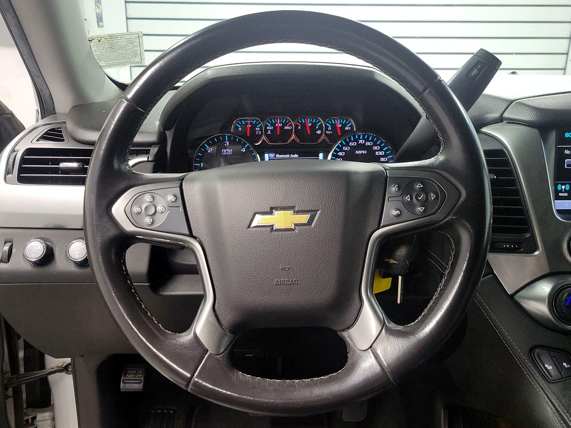 Thumbnail: 2018 Chevrolet Suburban - 10